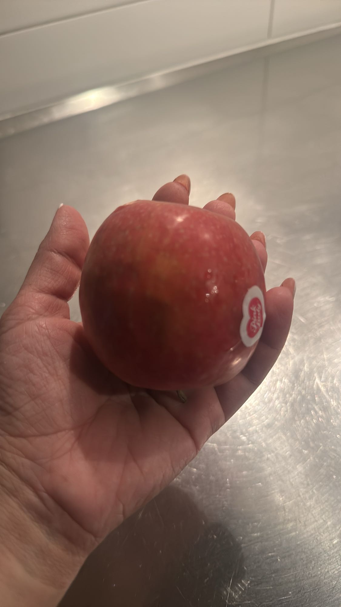 Rött äpple