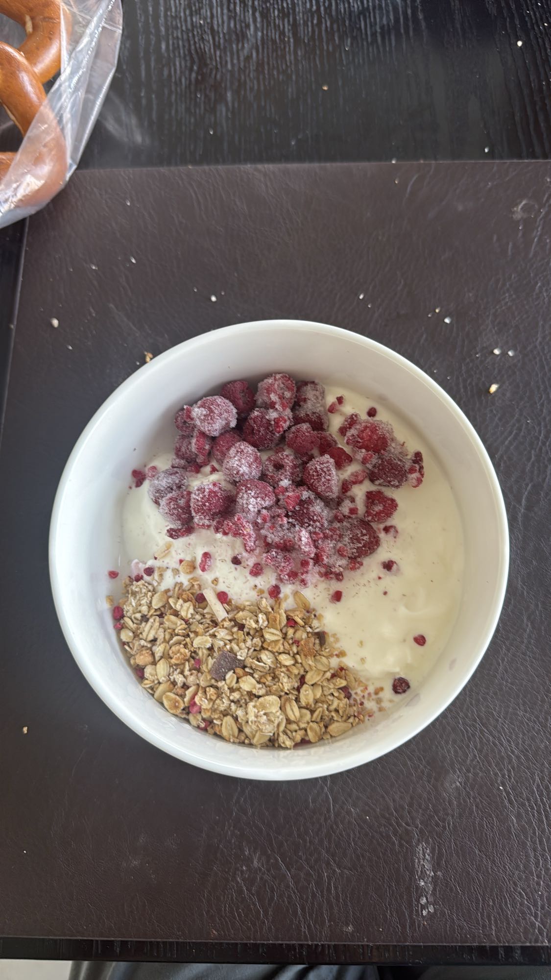Joghurt mit Himbeeren