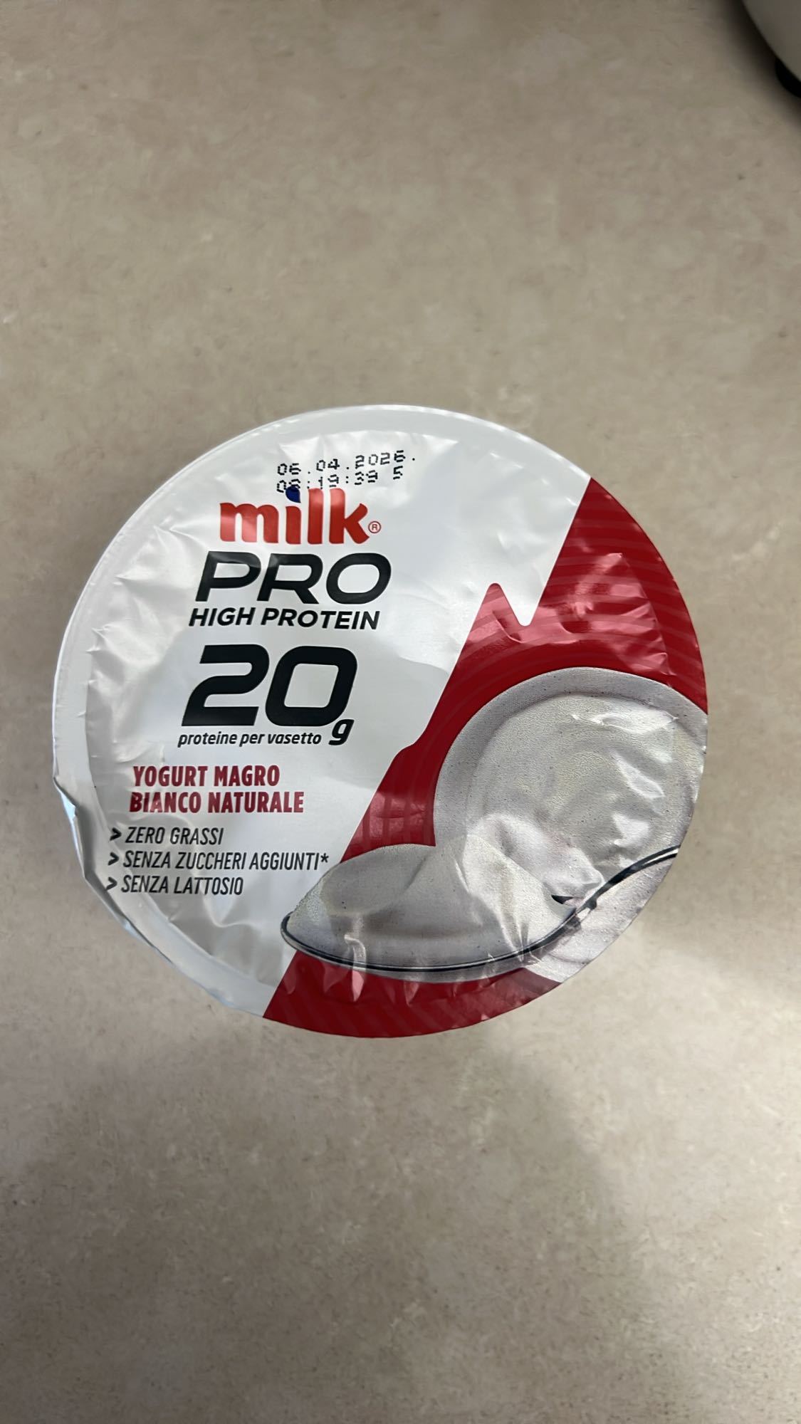 Yogurt proteico bianco