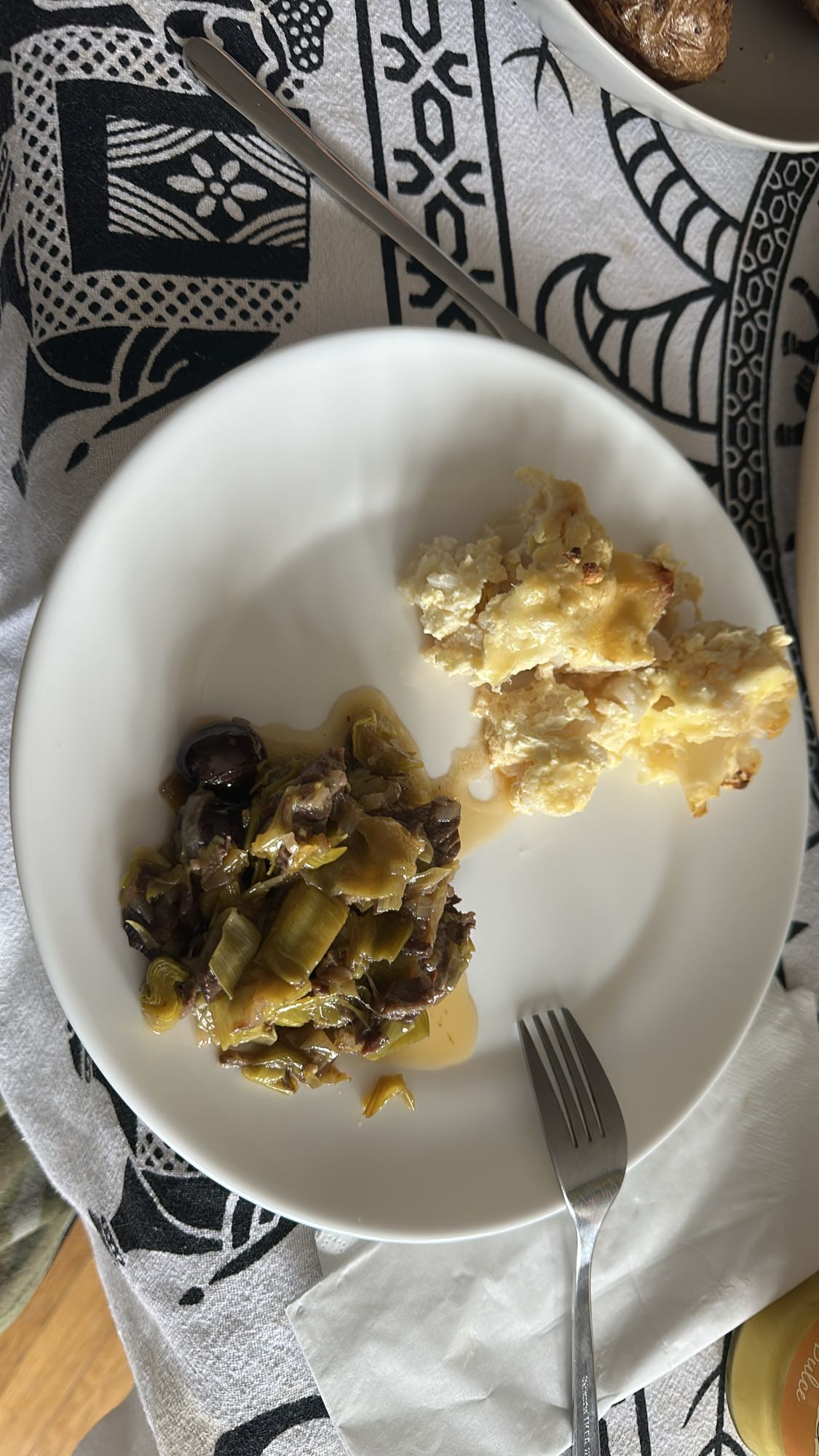 Leeks and Cauliflower Bake
