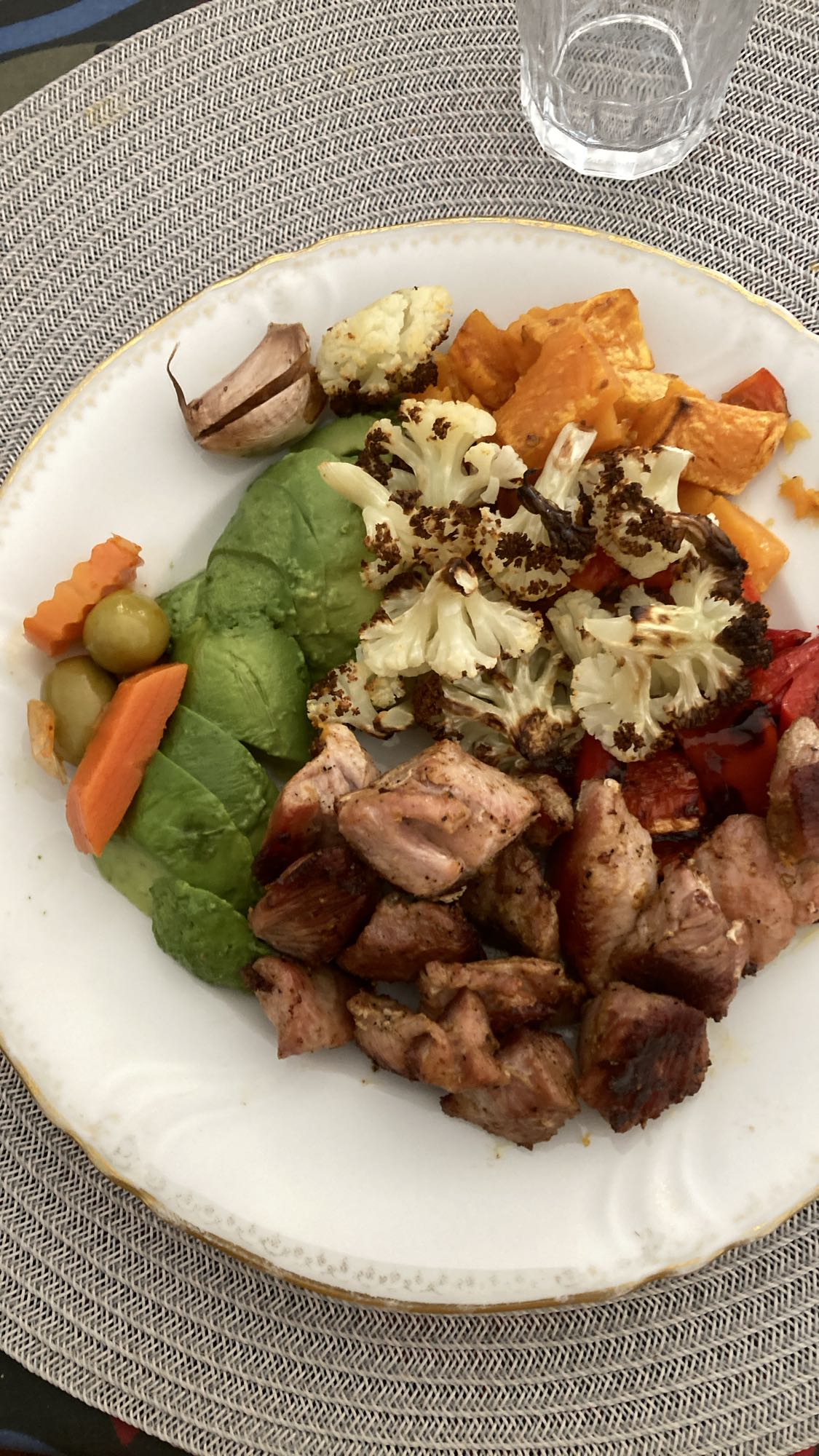 Kalkon med rostade grönsaker