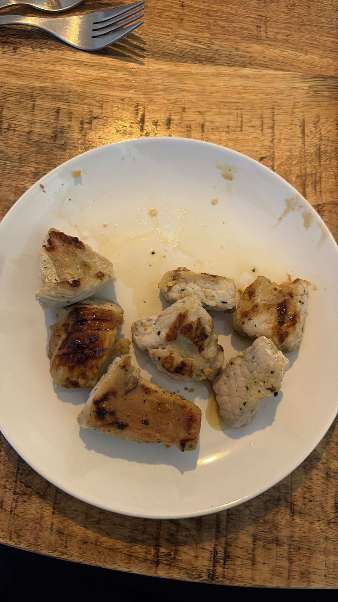 Gegrilde kipstukjes