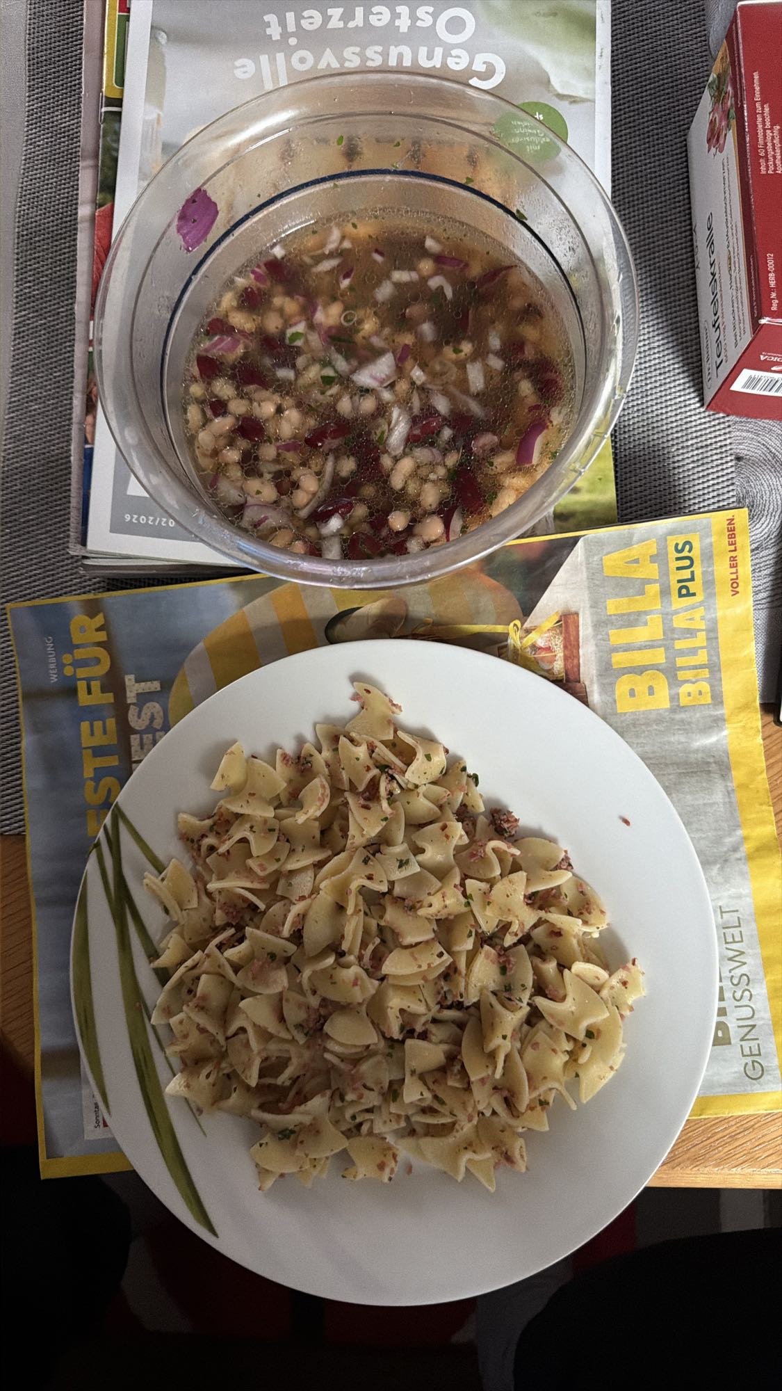 Nudeln mit Bohnensuppe