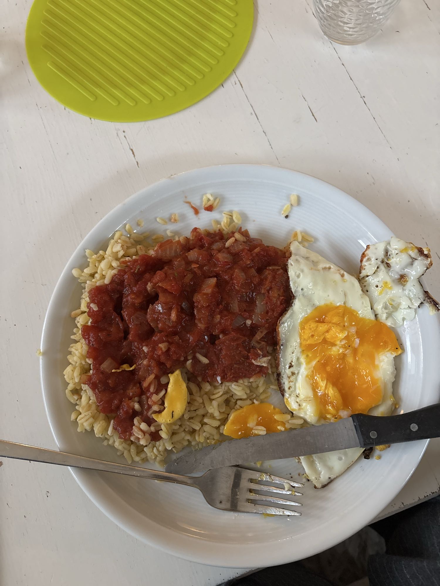 Blé sauce tomate et oeufs