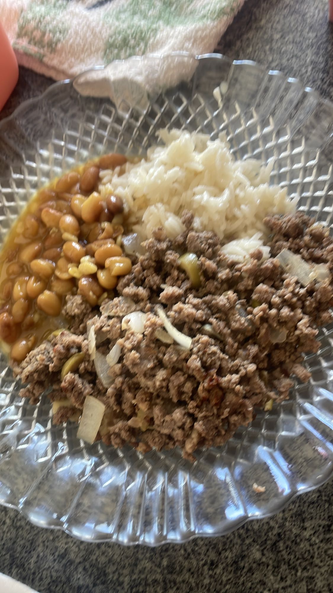 Arroz, feijão e carne