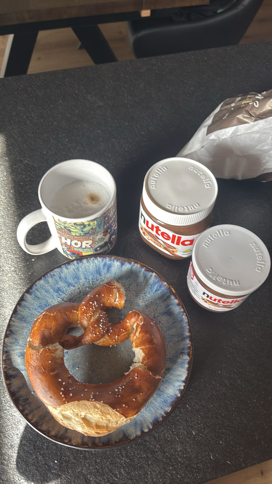 Brezel mit Nutella