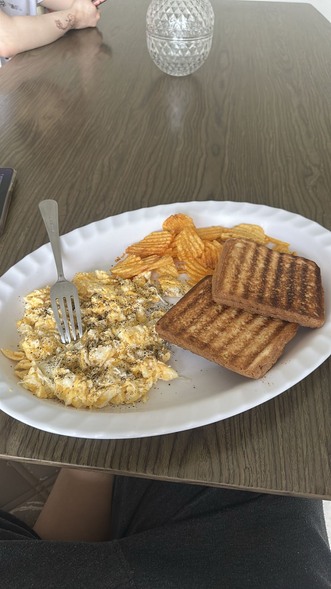 Scrambled Eggs Toast