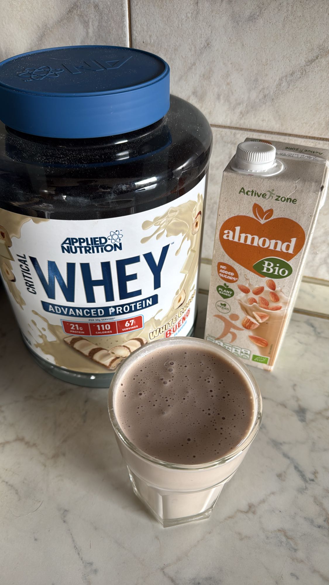 Whey Almond Shake