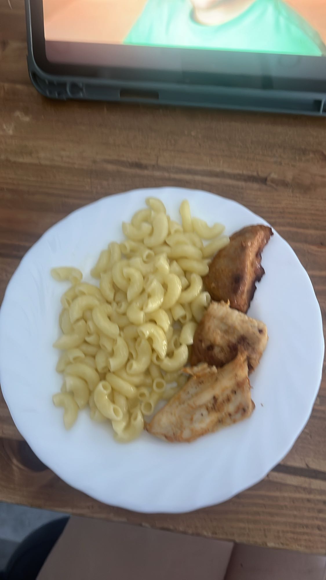 Макароны с курицей