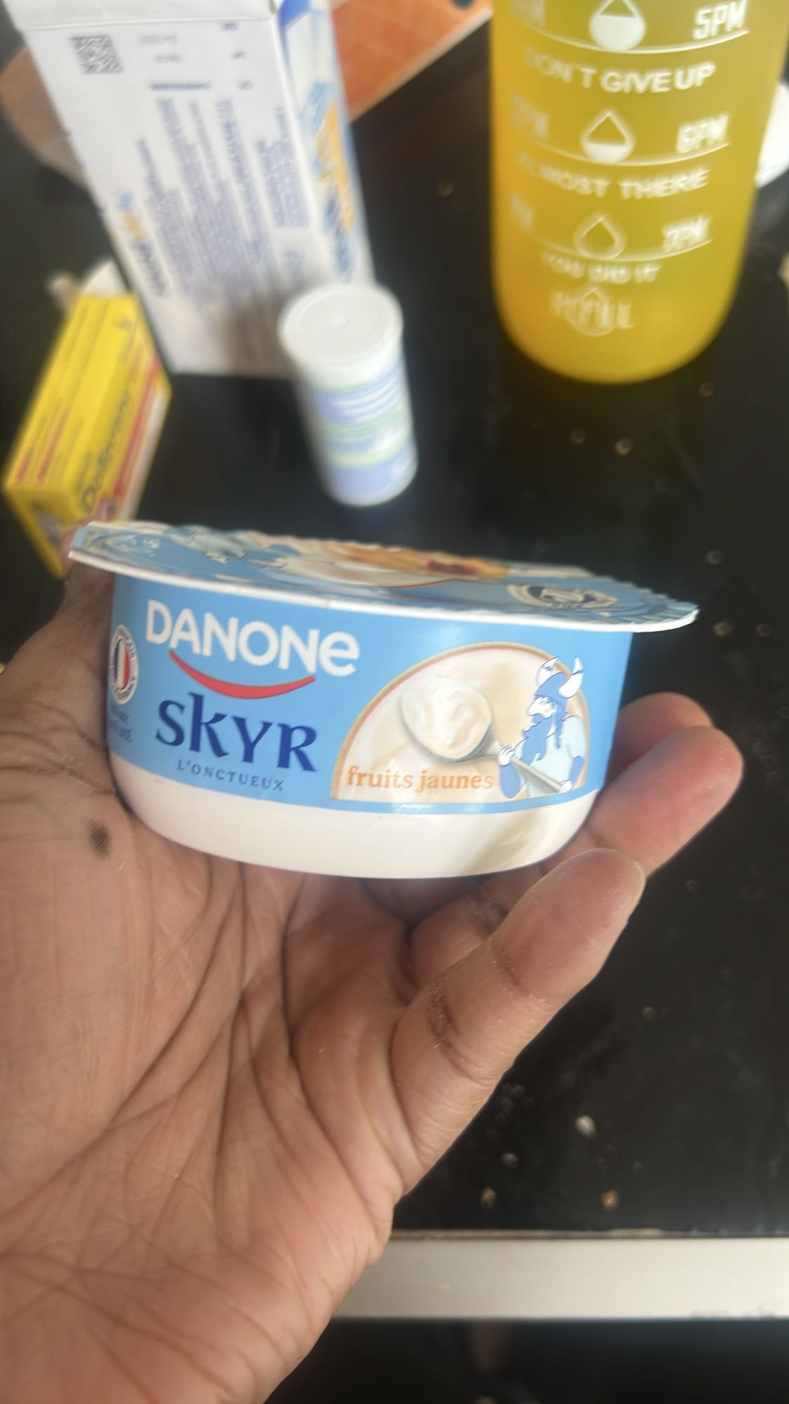 Skyr aux fruits jaunes