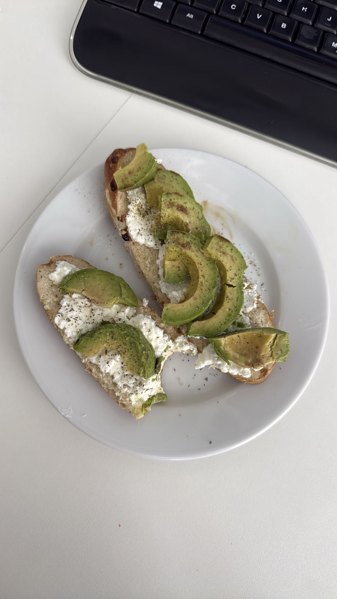 Avocado-Cottage-Toast