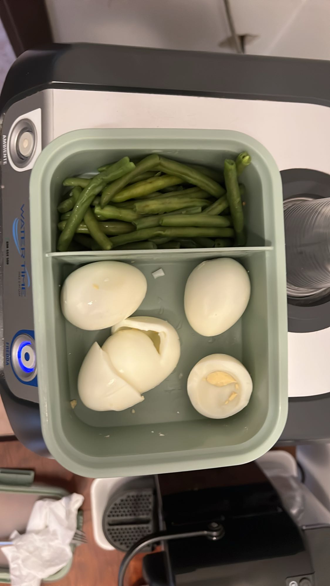 Uova sode e fagiolini