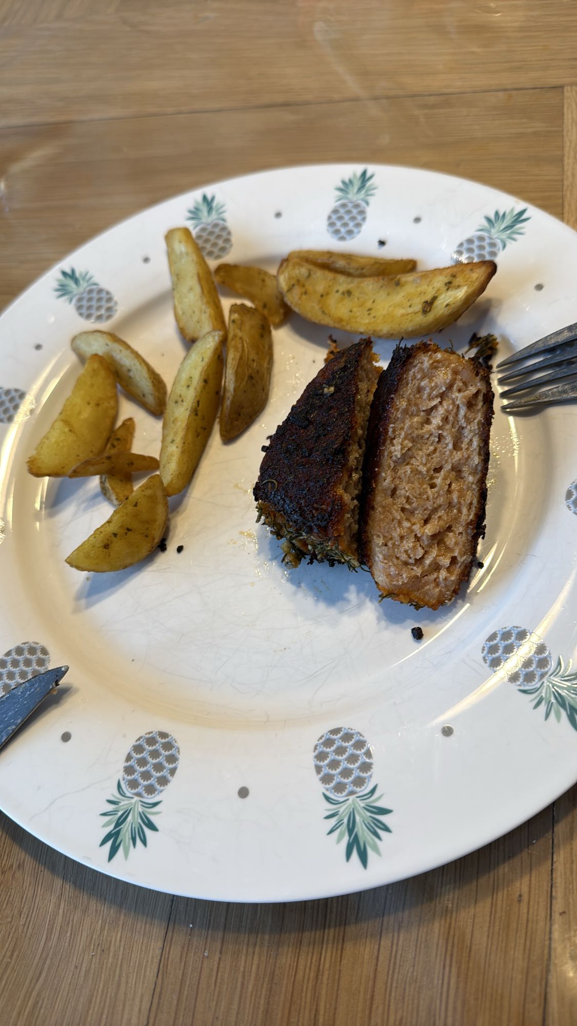 Chicken and wedges