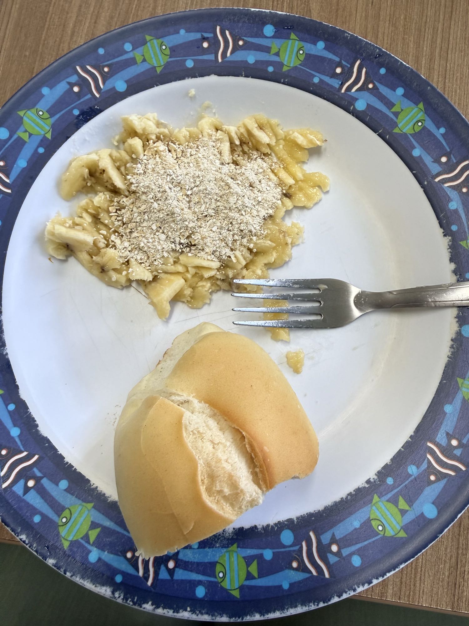 Banana com aveia e pão