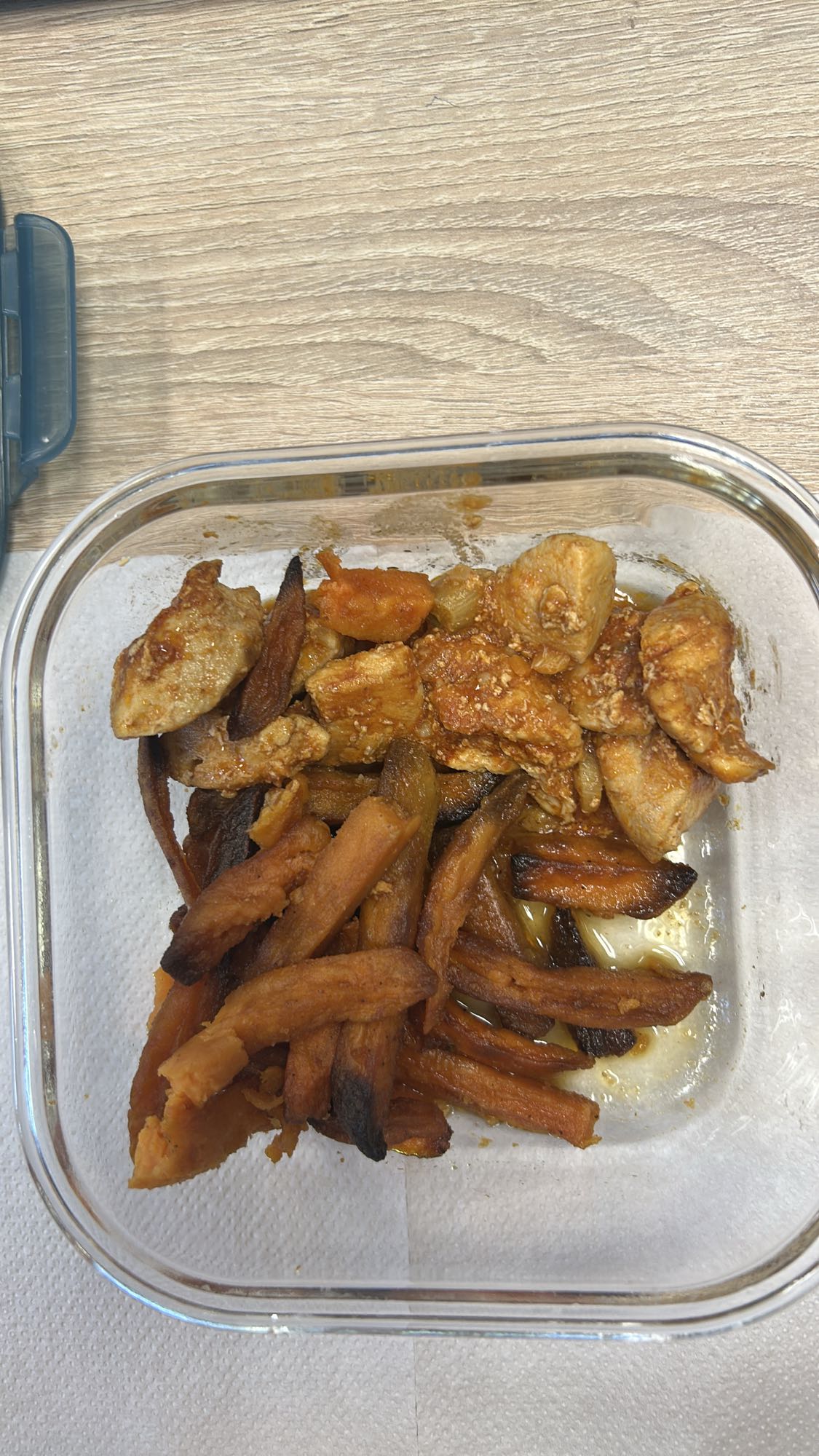 Pui cu morcovi copti