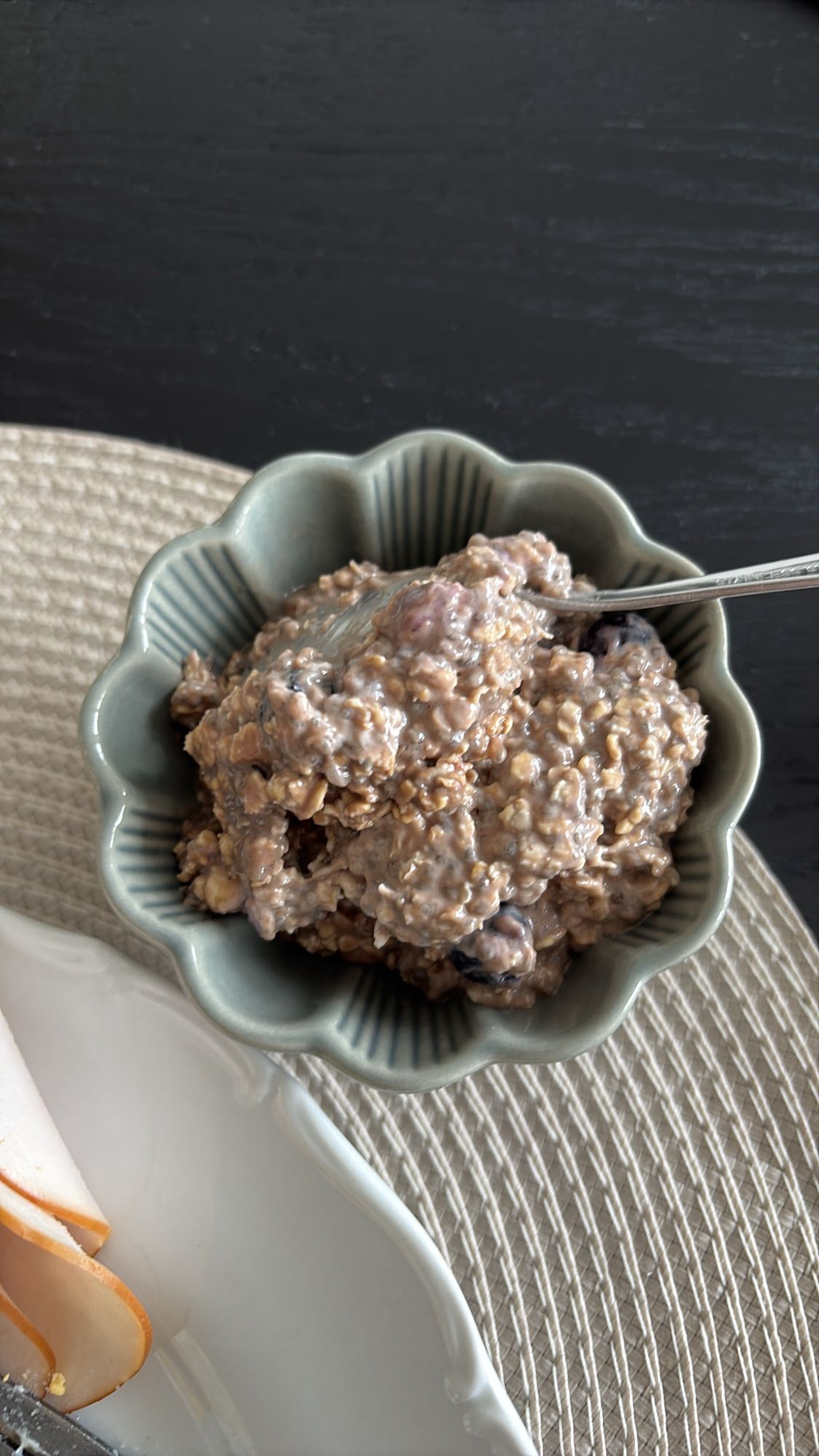 Chokladgröt med bär