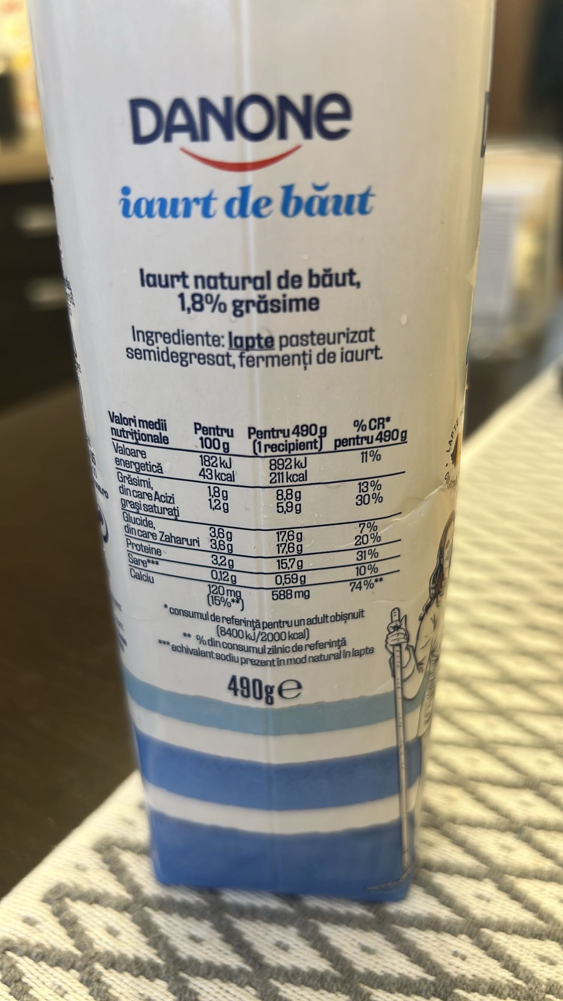 Iaurt de băut natural