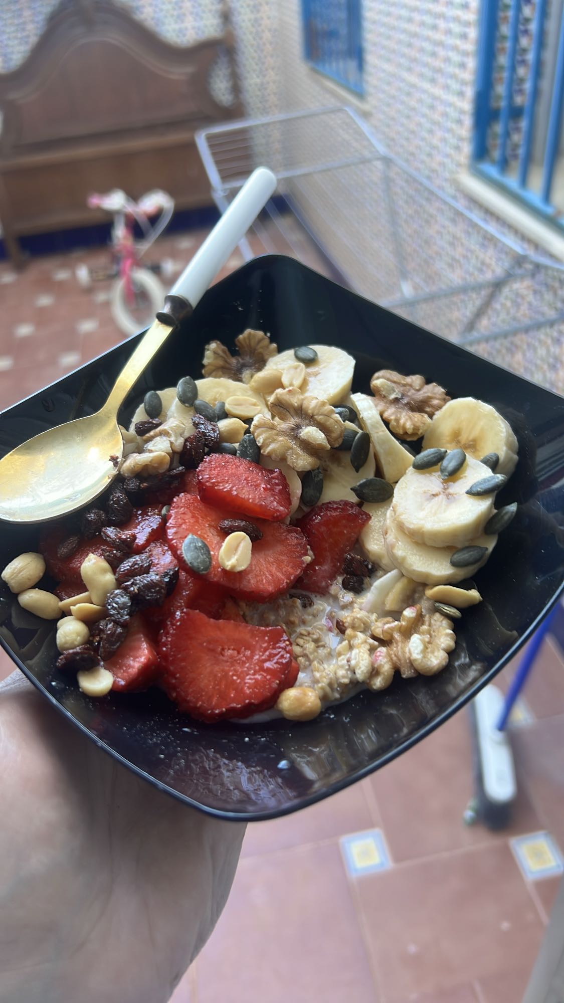 Avena con fruta y frutos