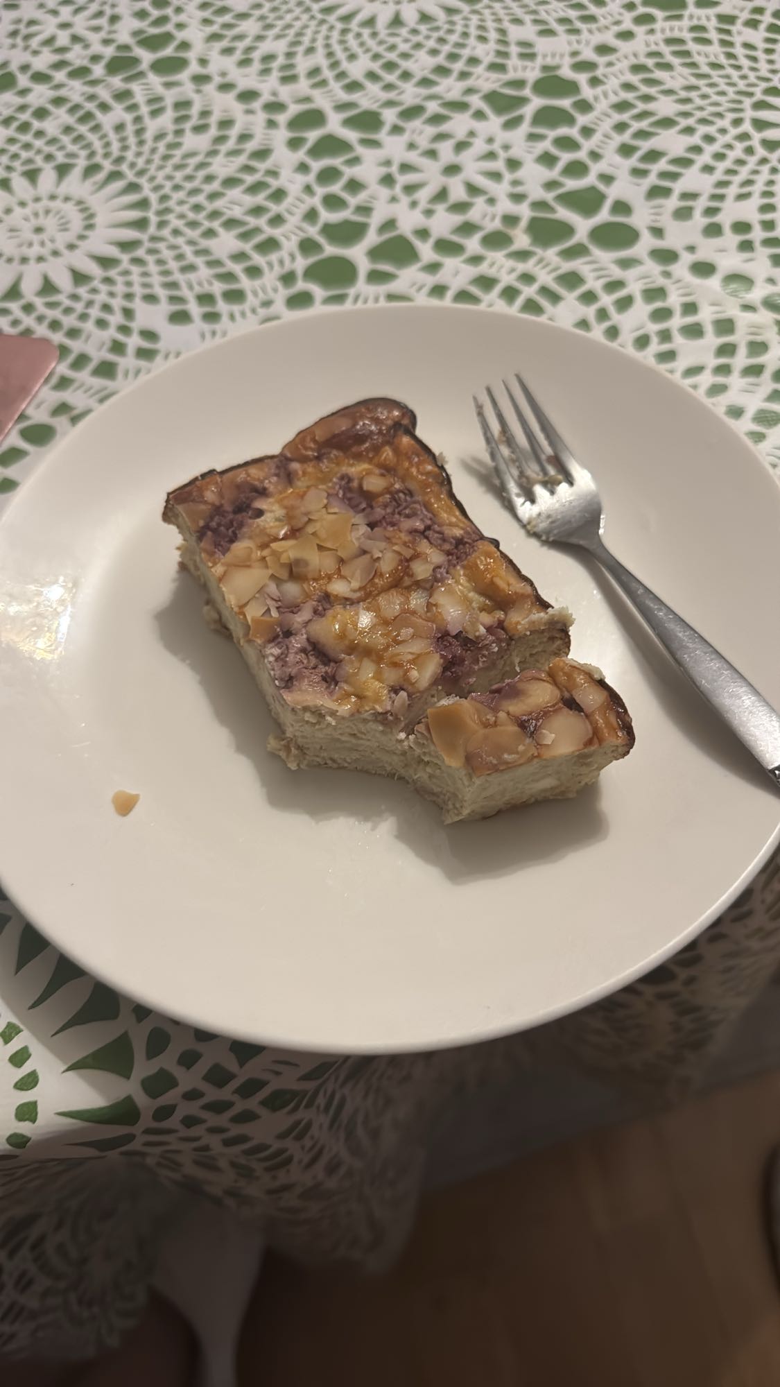 Bärkaka med mandel