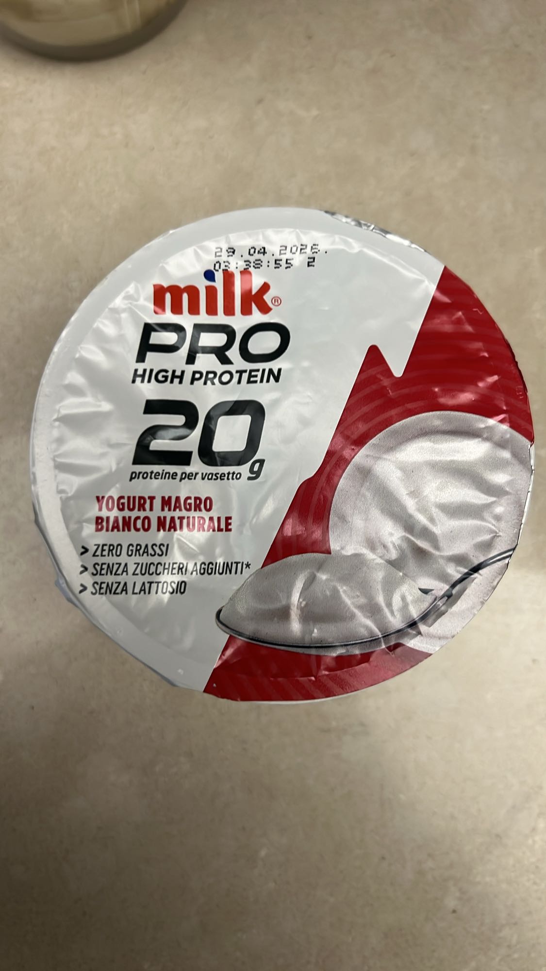 Yogurt proteico bianco