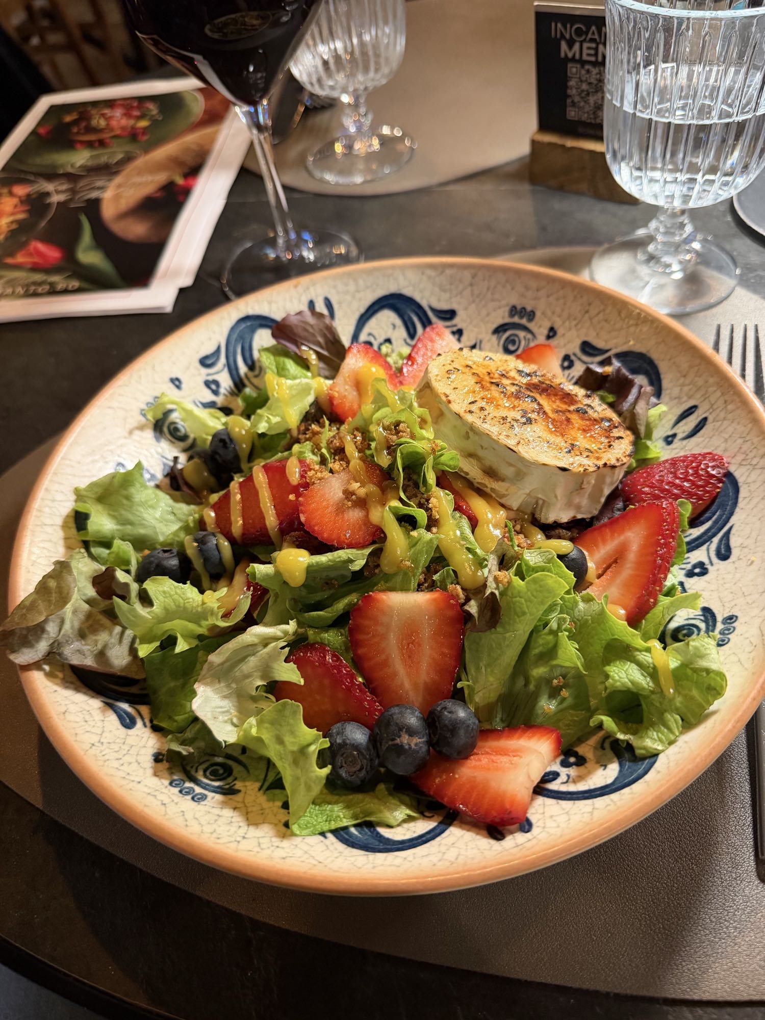 Insalata con formaggio