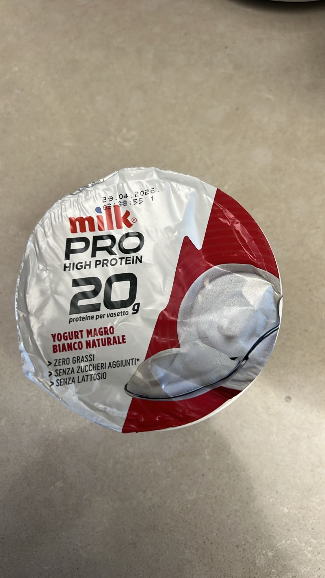 Yogurt proteico bianco