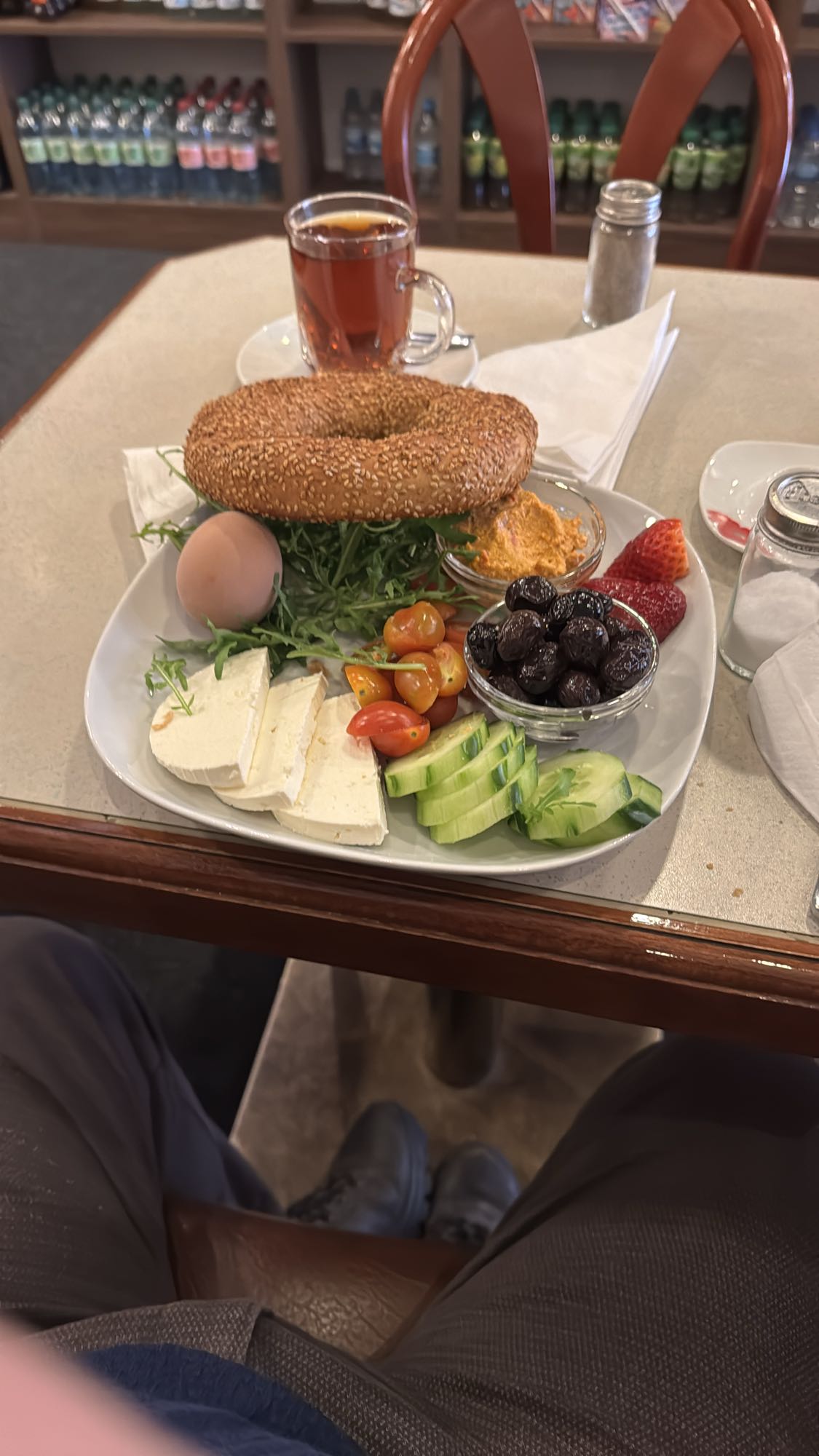 Simitli kahvaltı tabağı