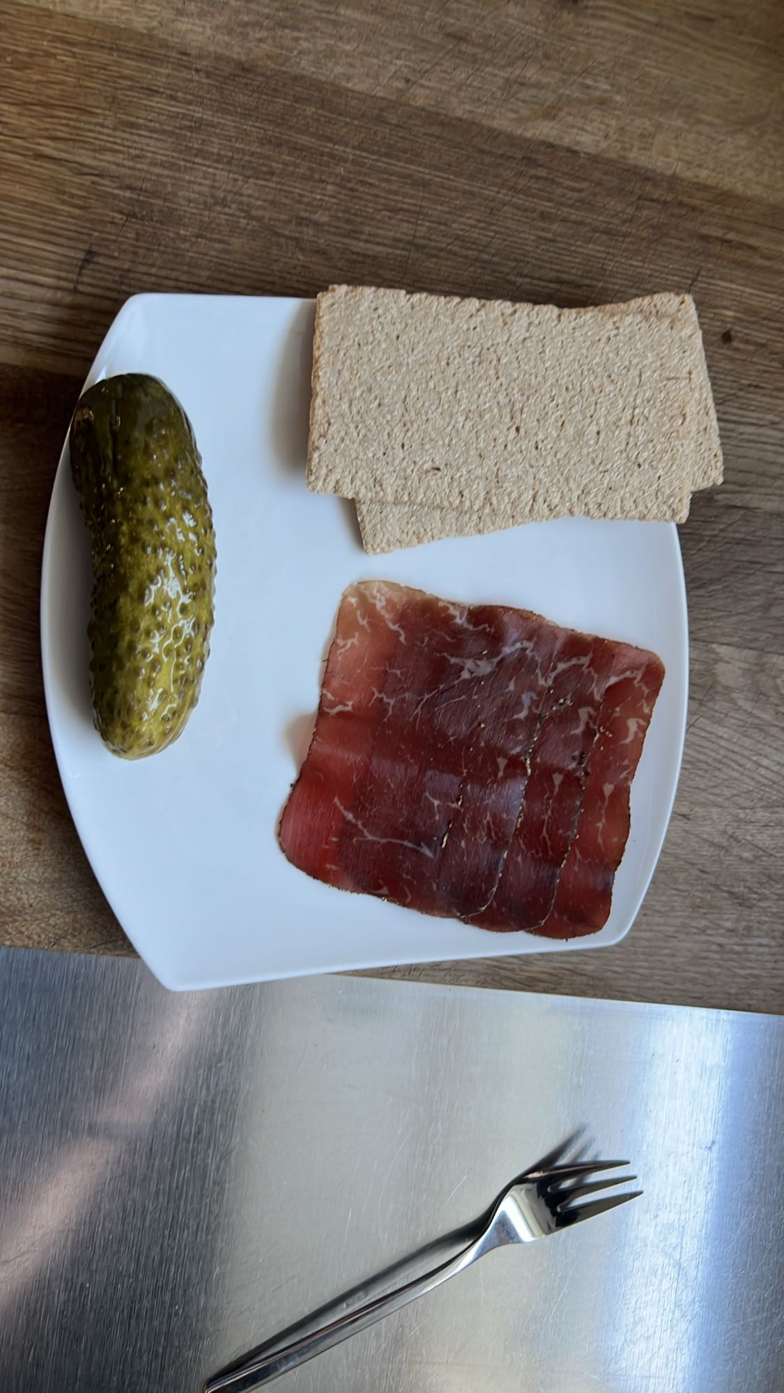 Knäckebrot mit Schinken
