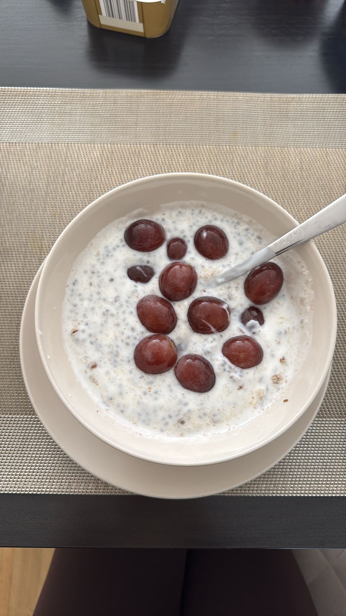 Joghurt mit Trauben