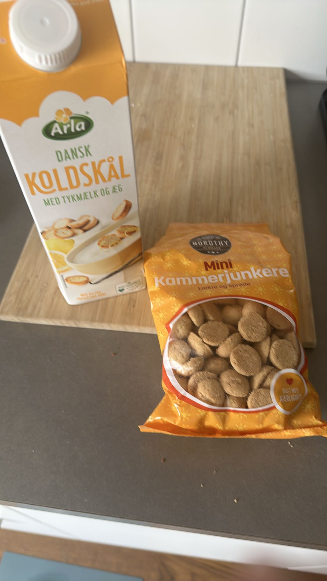 Koldskål med kammerjunkere