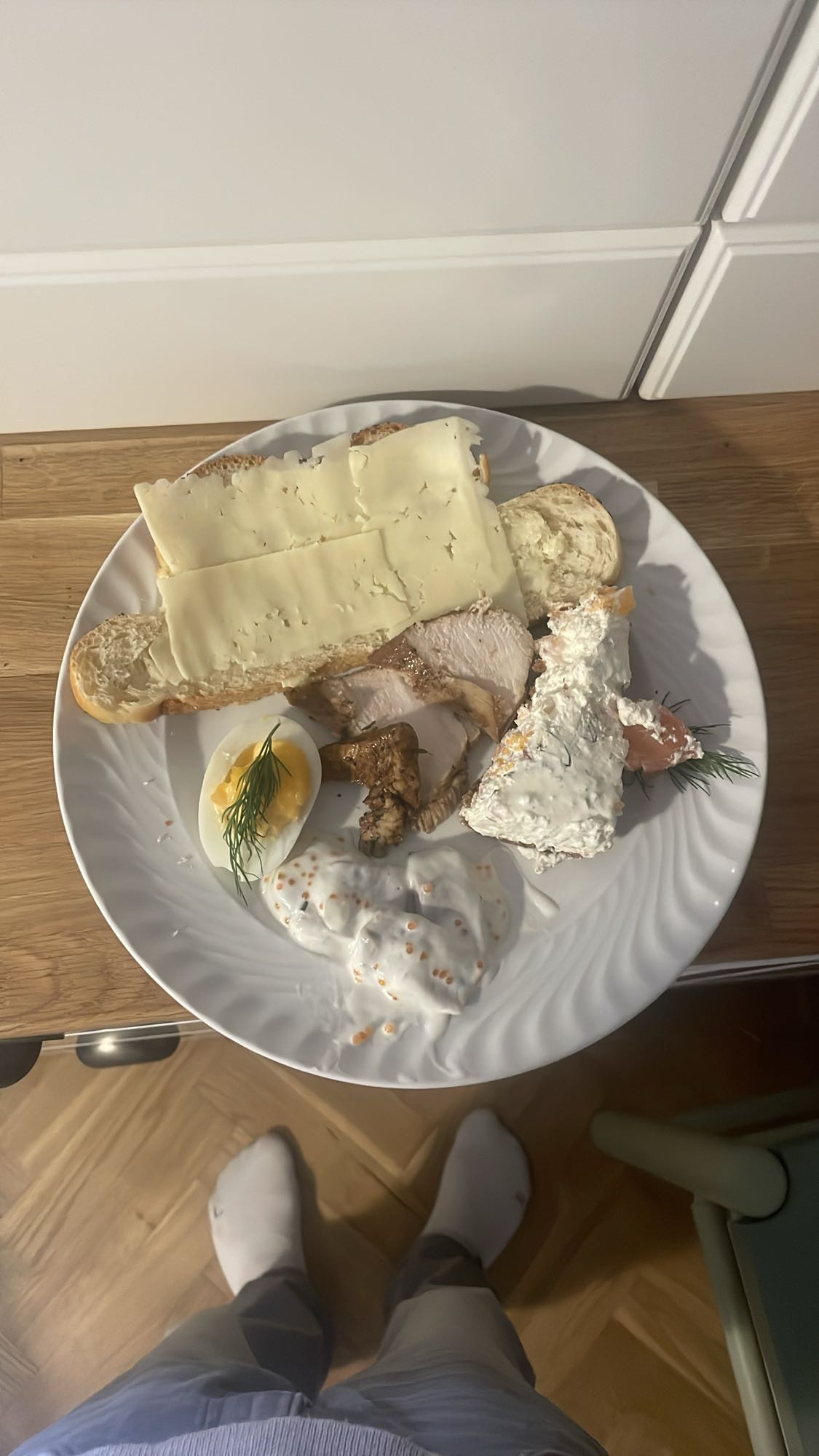 Smörgås med lax och kyckling