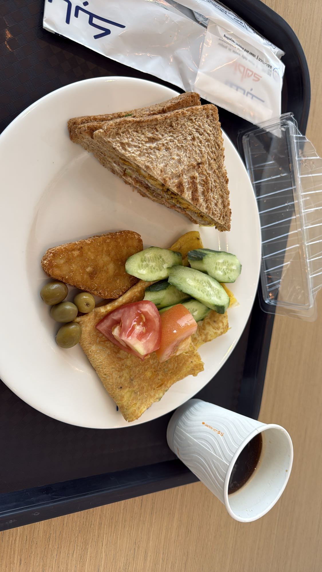 Sandwich and Omelet Plate