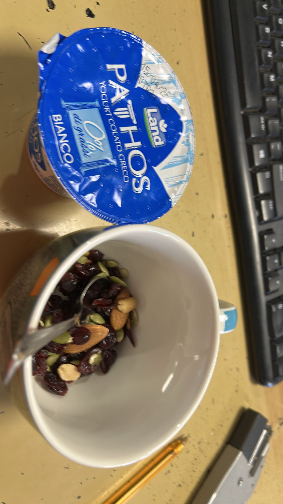 Yogurt greco con mix