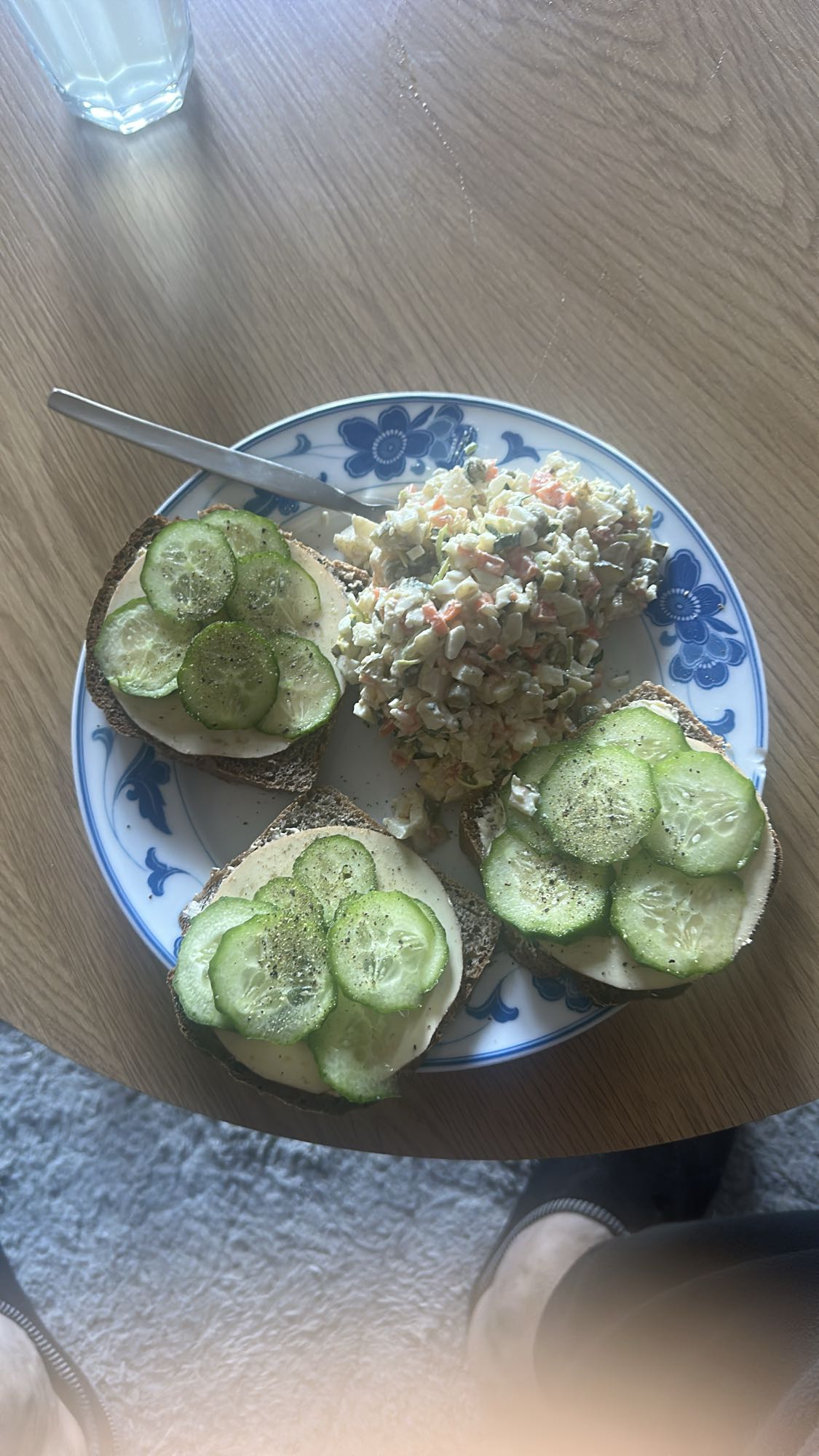 Kanapki z sałatką