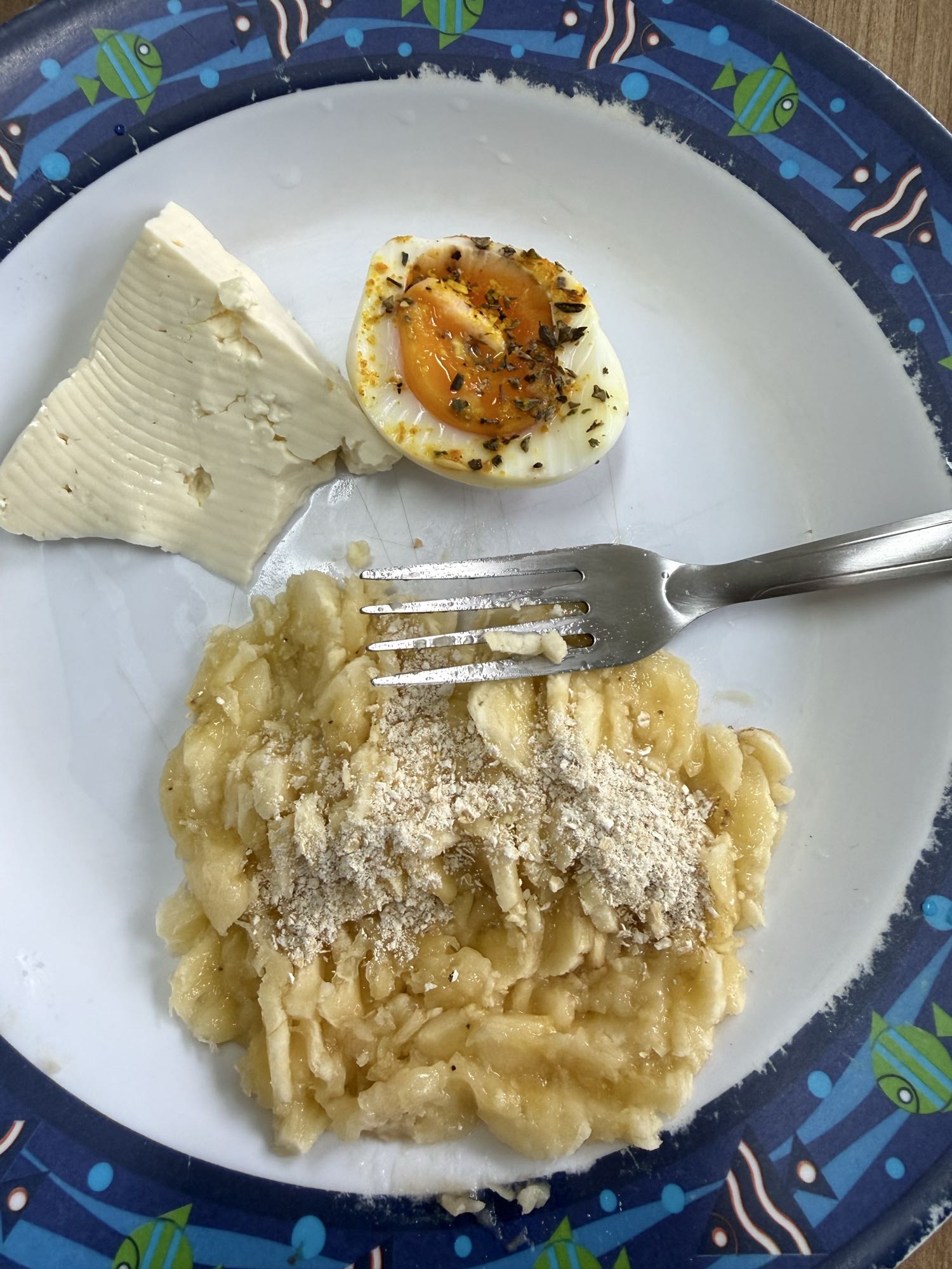 Banana amassada com ovo