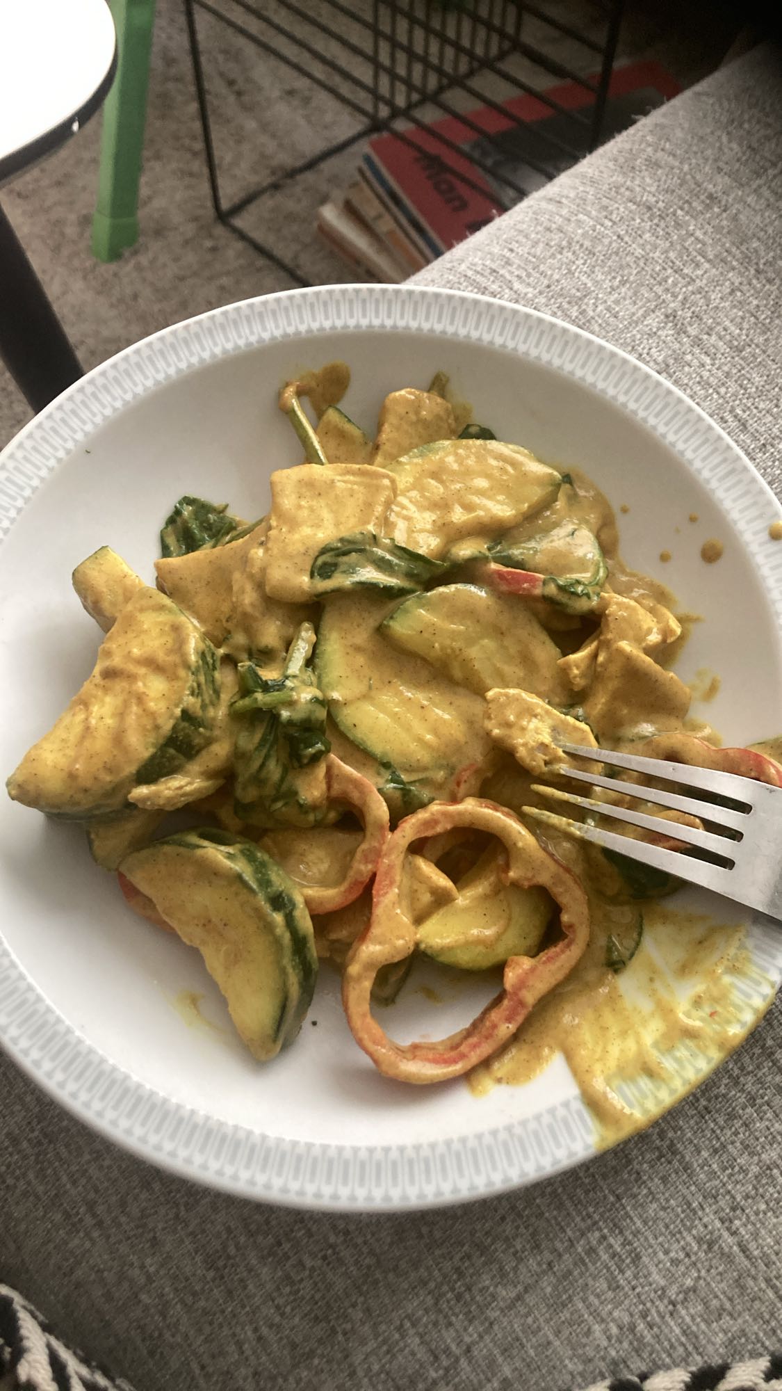 Kycklinggryta med zucchini