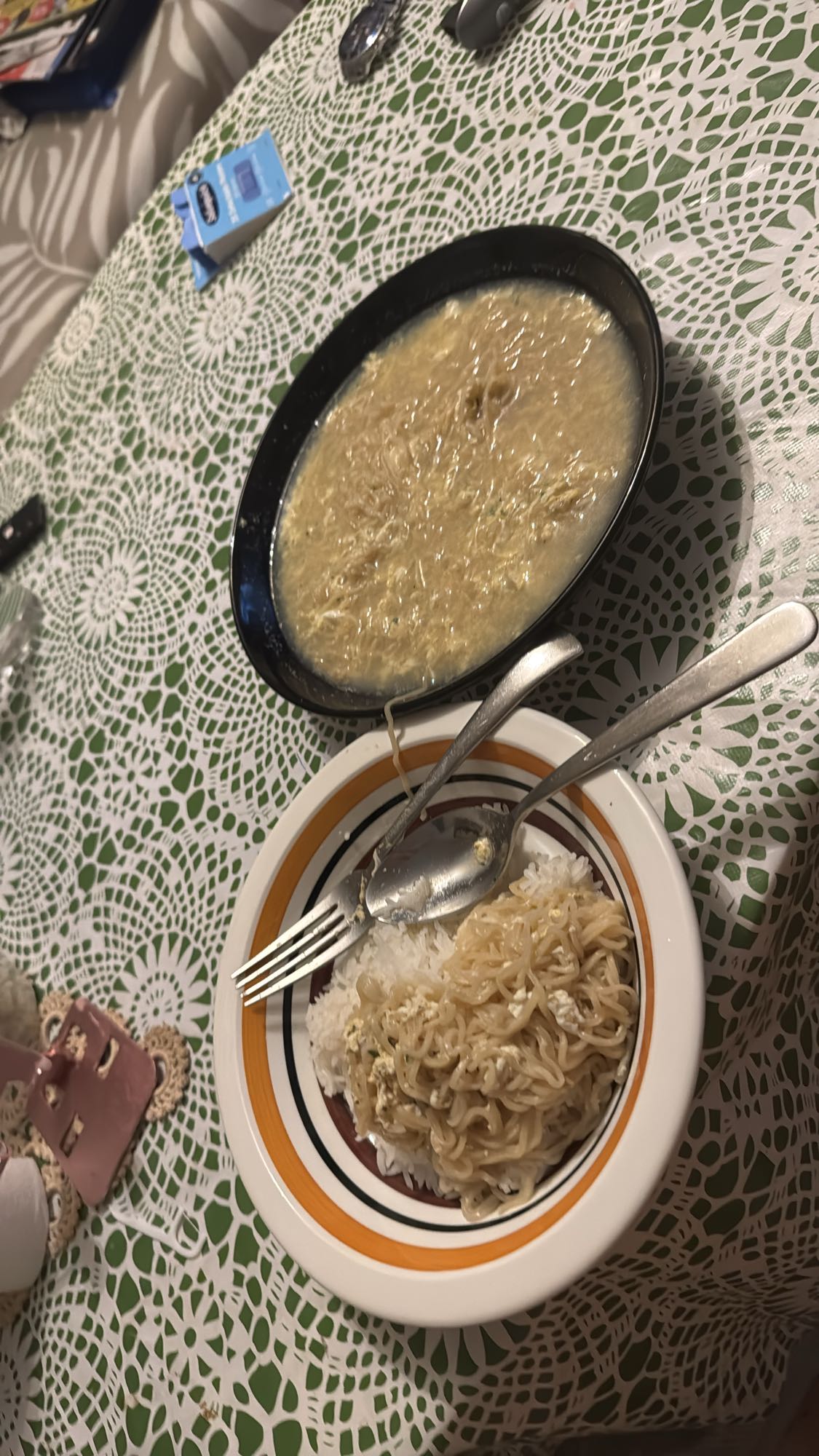 Nudlar med ris och soppa