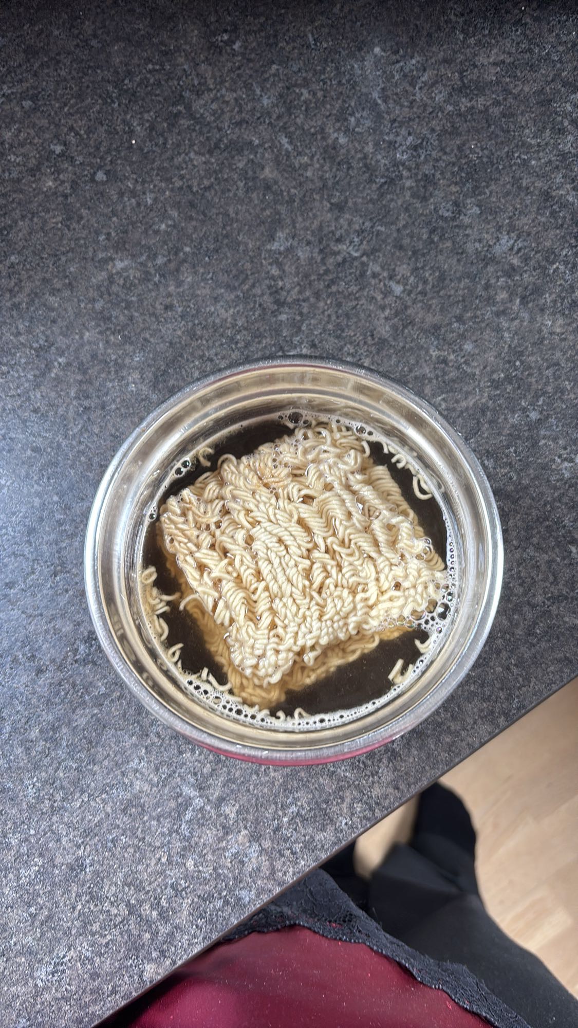 Instant nudelsuppe
