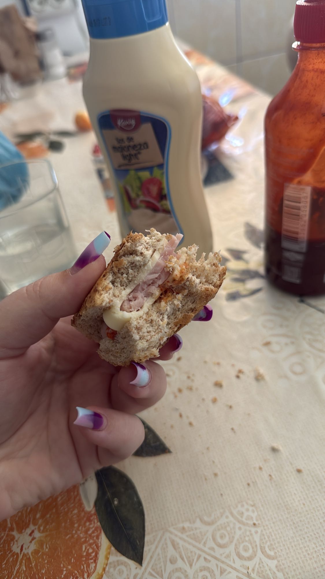 Sandviș cu șuncă