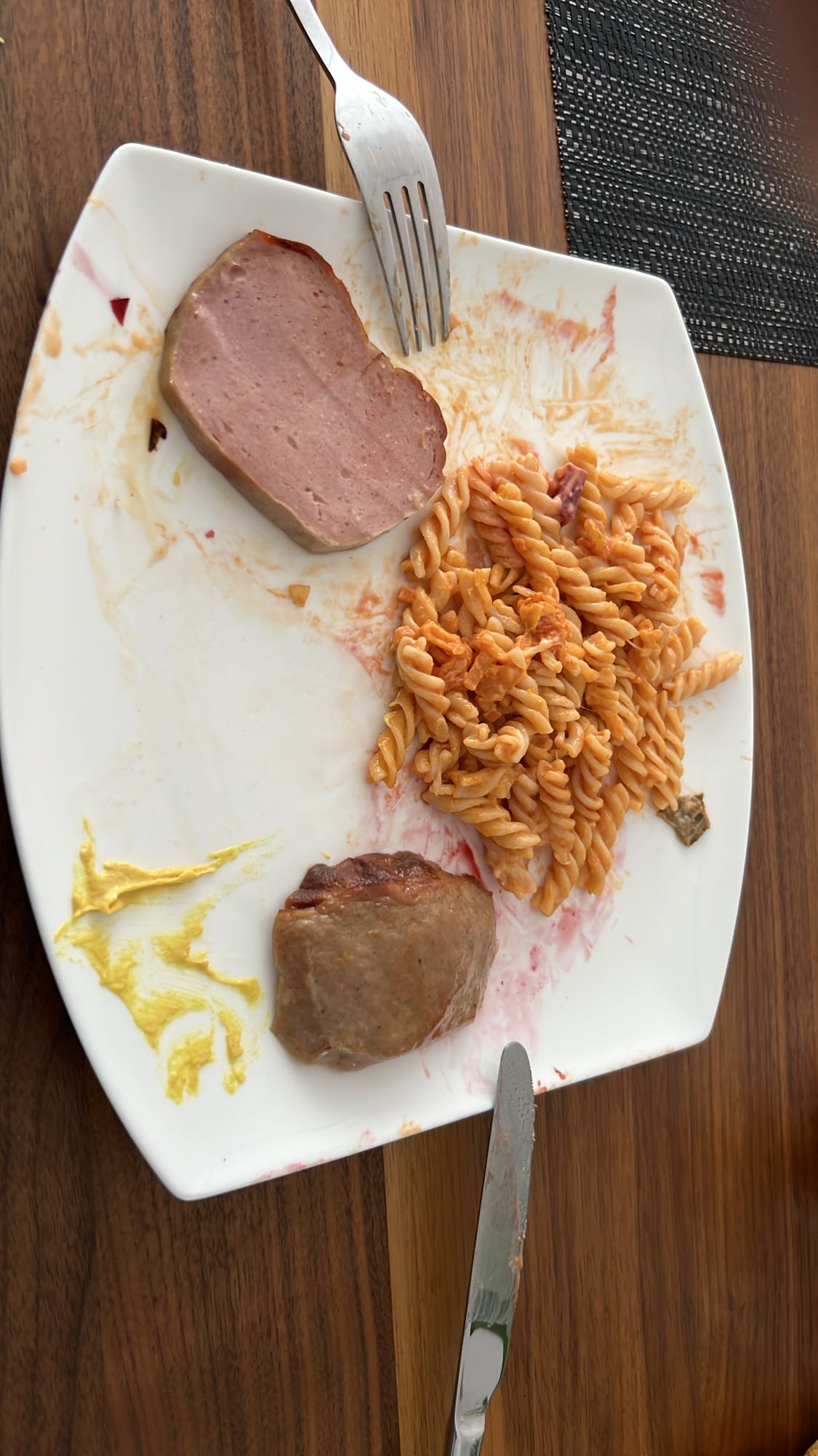Nudeln mit Fleisch