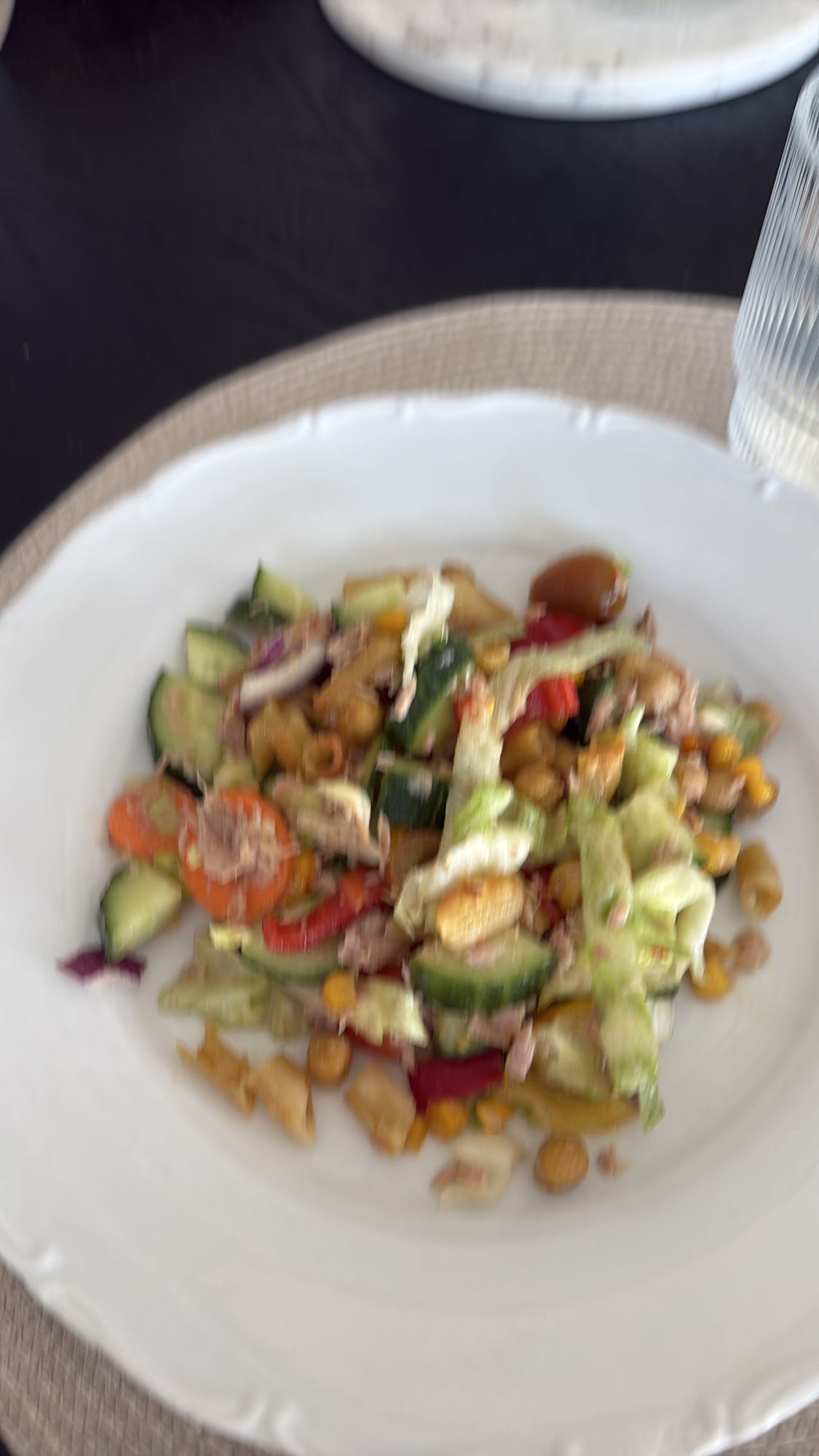 Blandad tonfisksallad