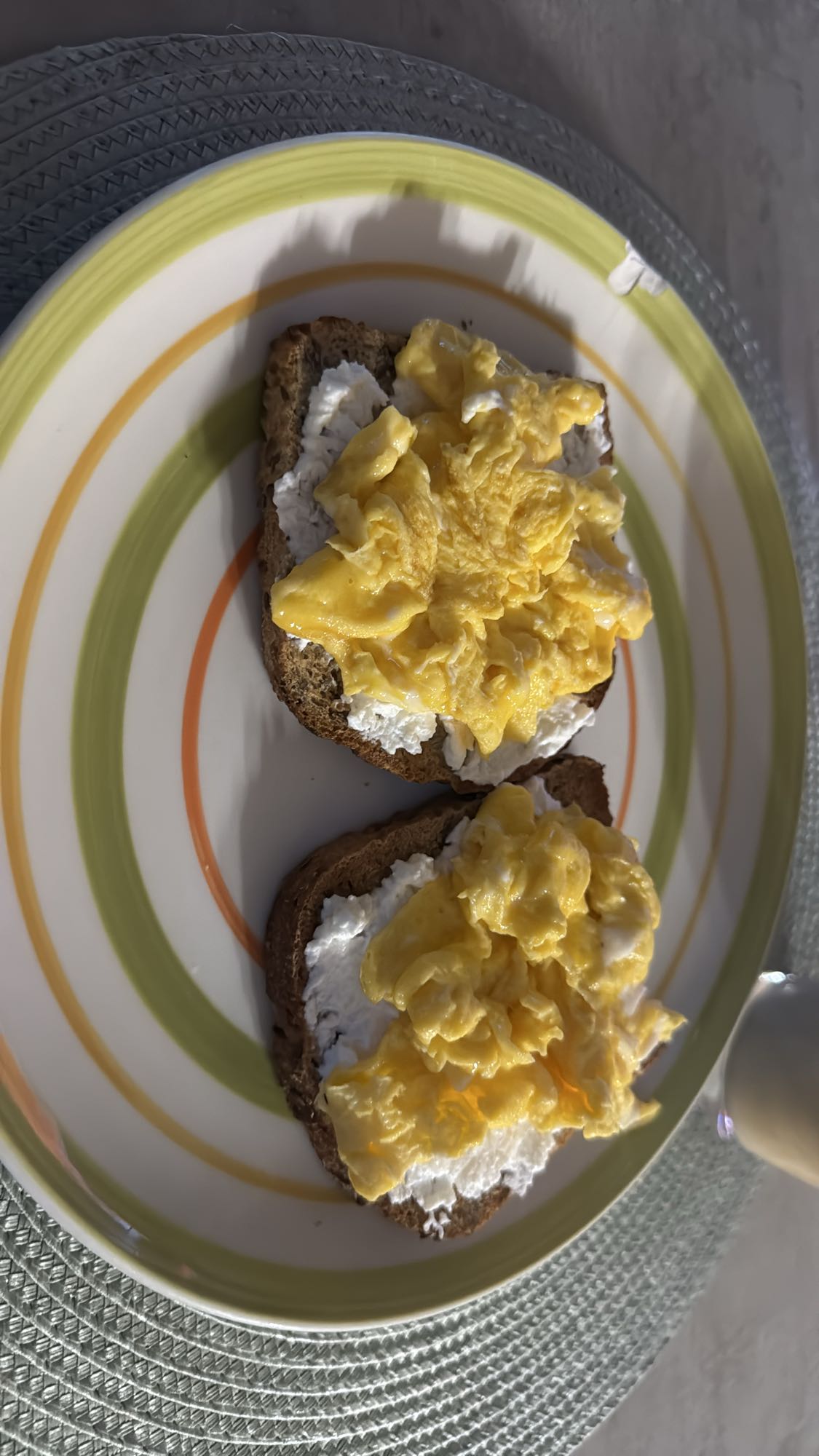 tostadas con huevo