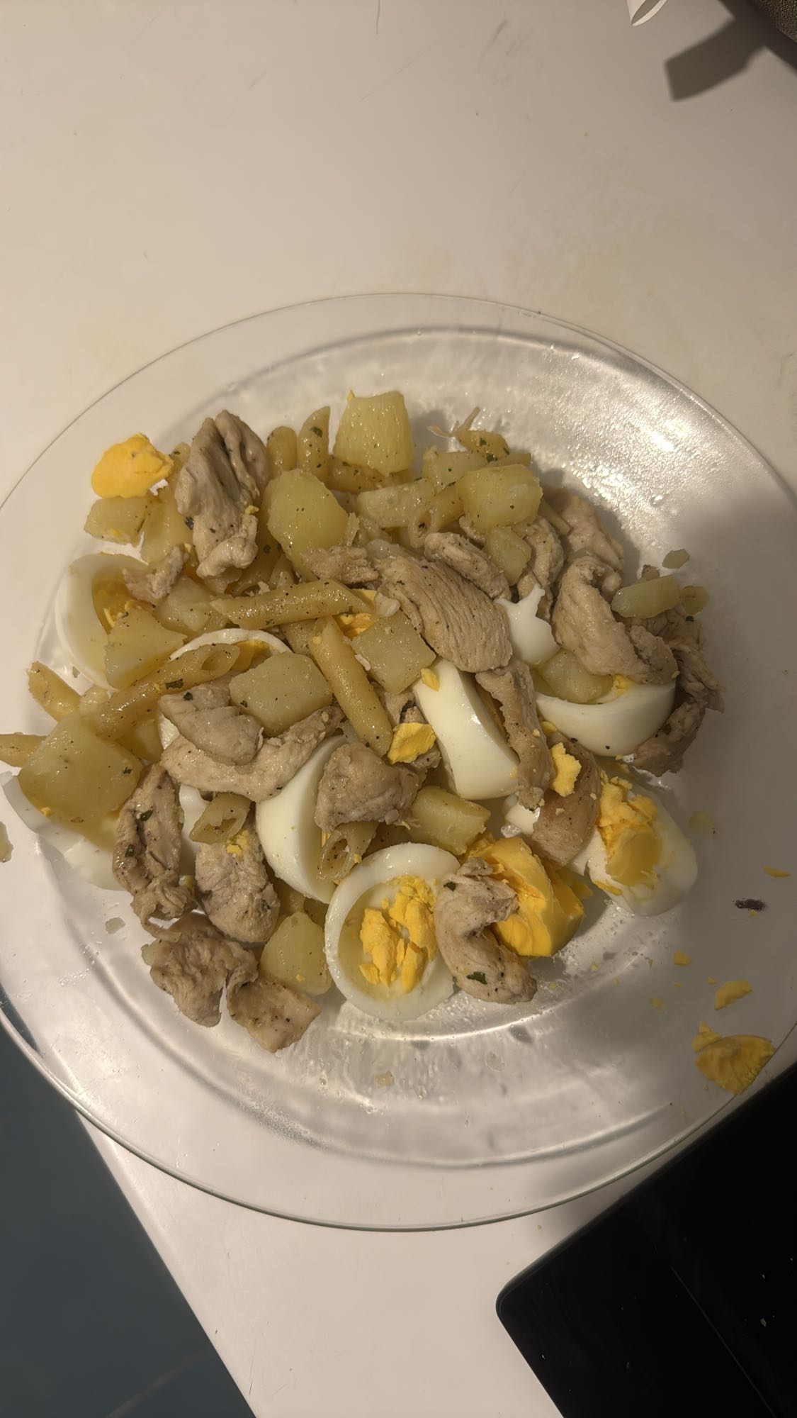 ensalada de pollo y huevo