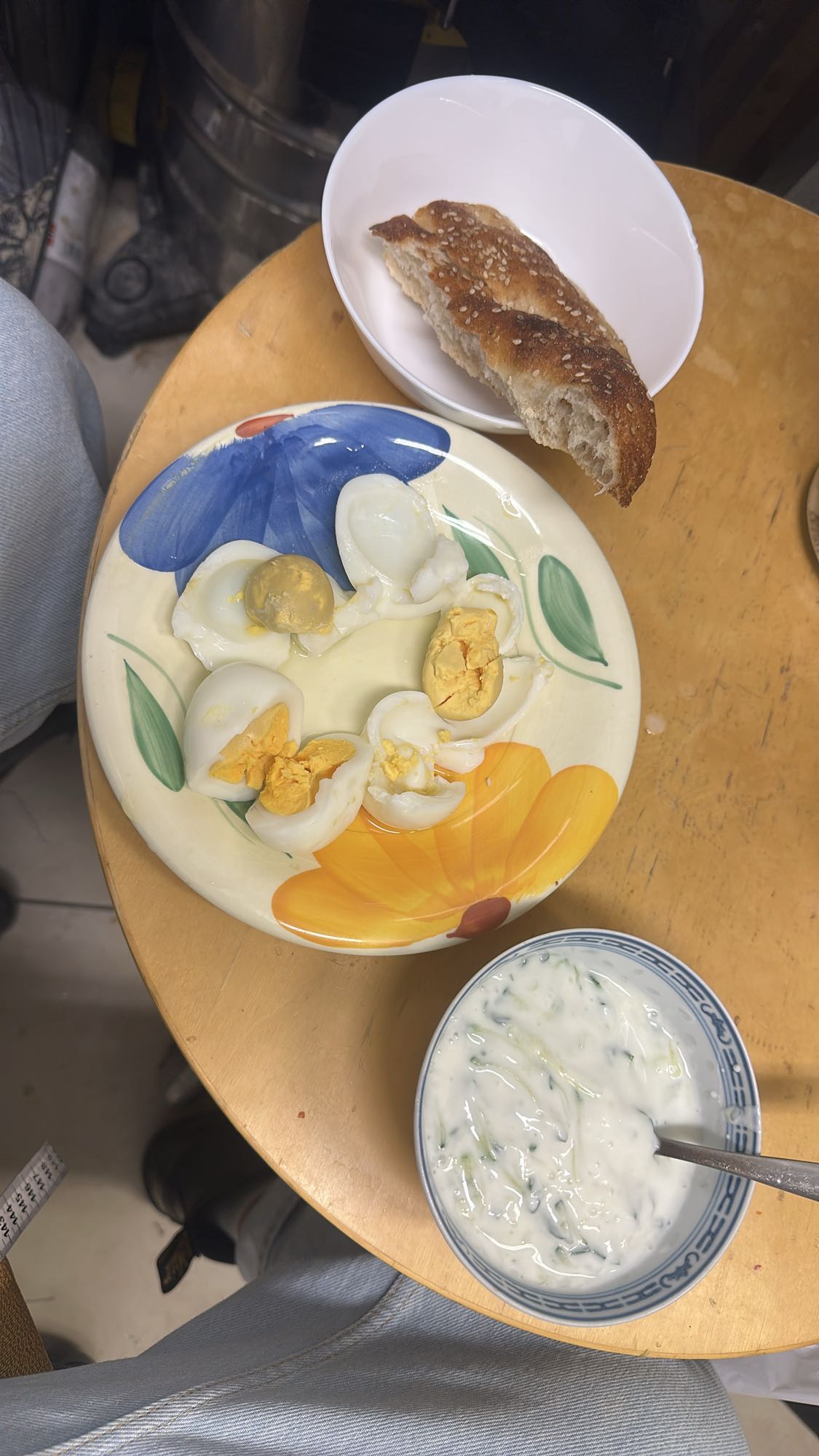 Kokta ägg med bröd
