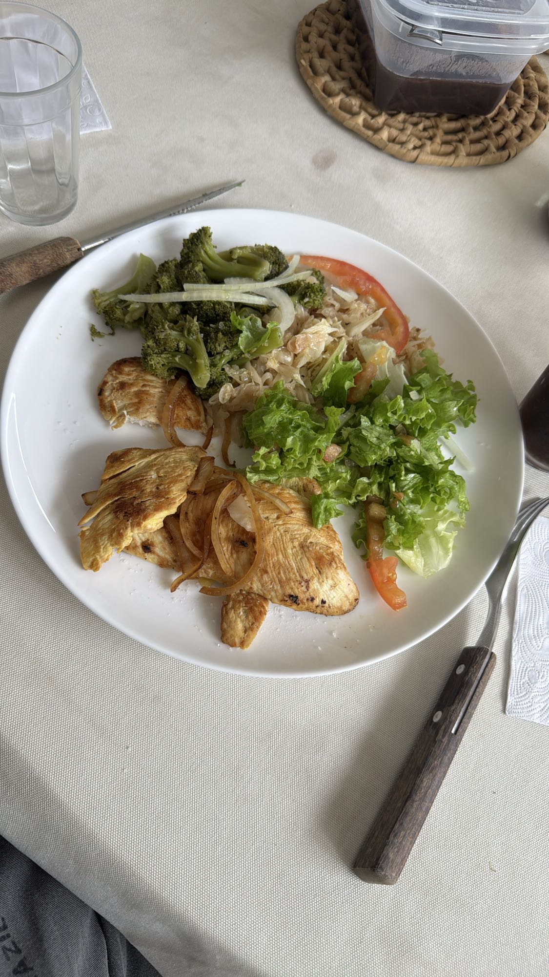 Frango com salada