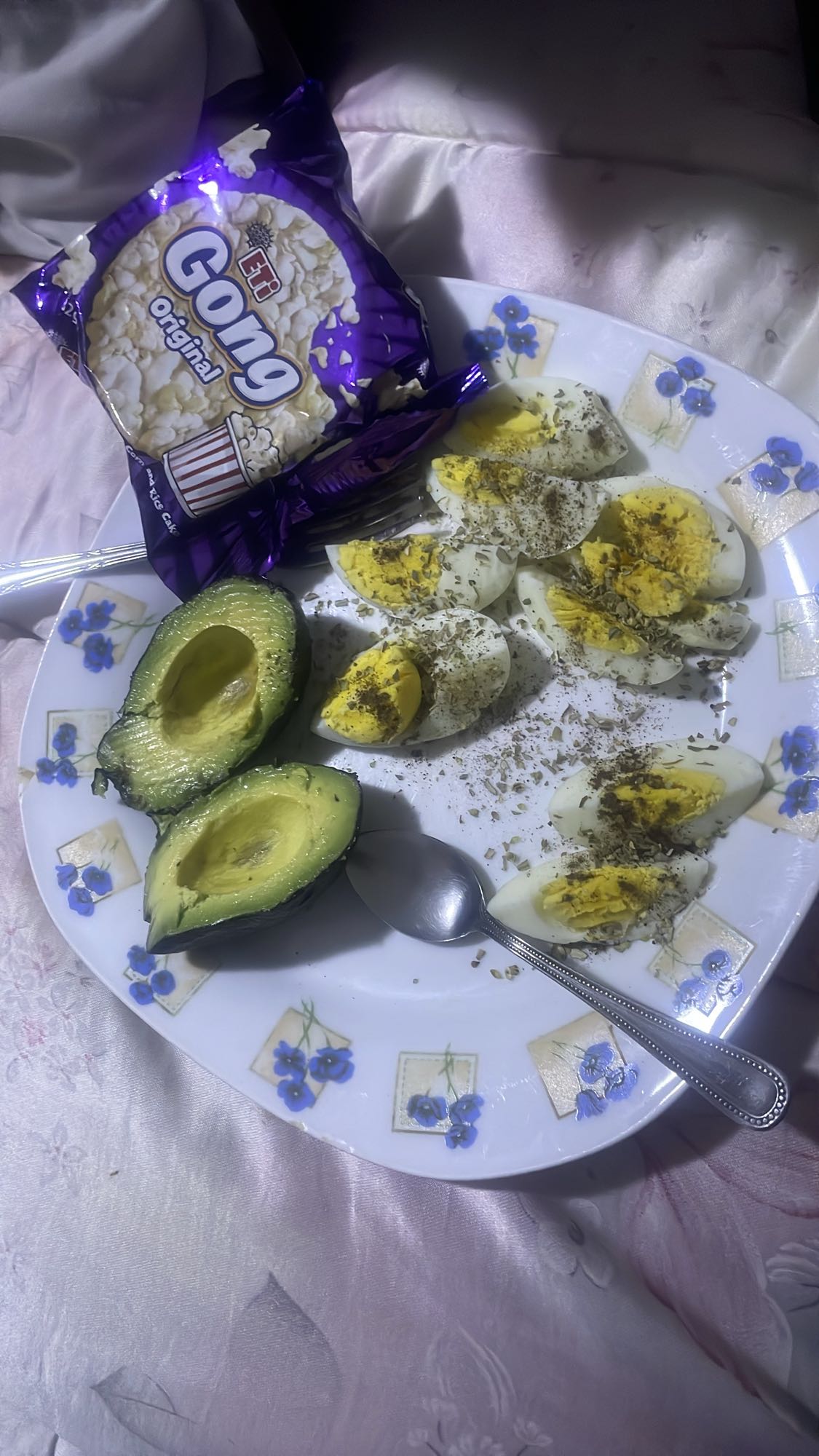Eggs Avocado Popcorn