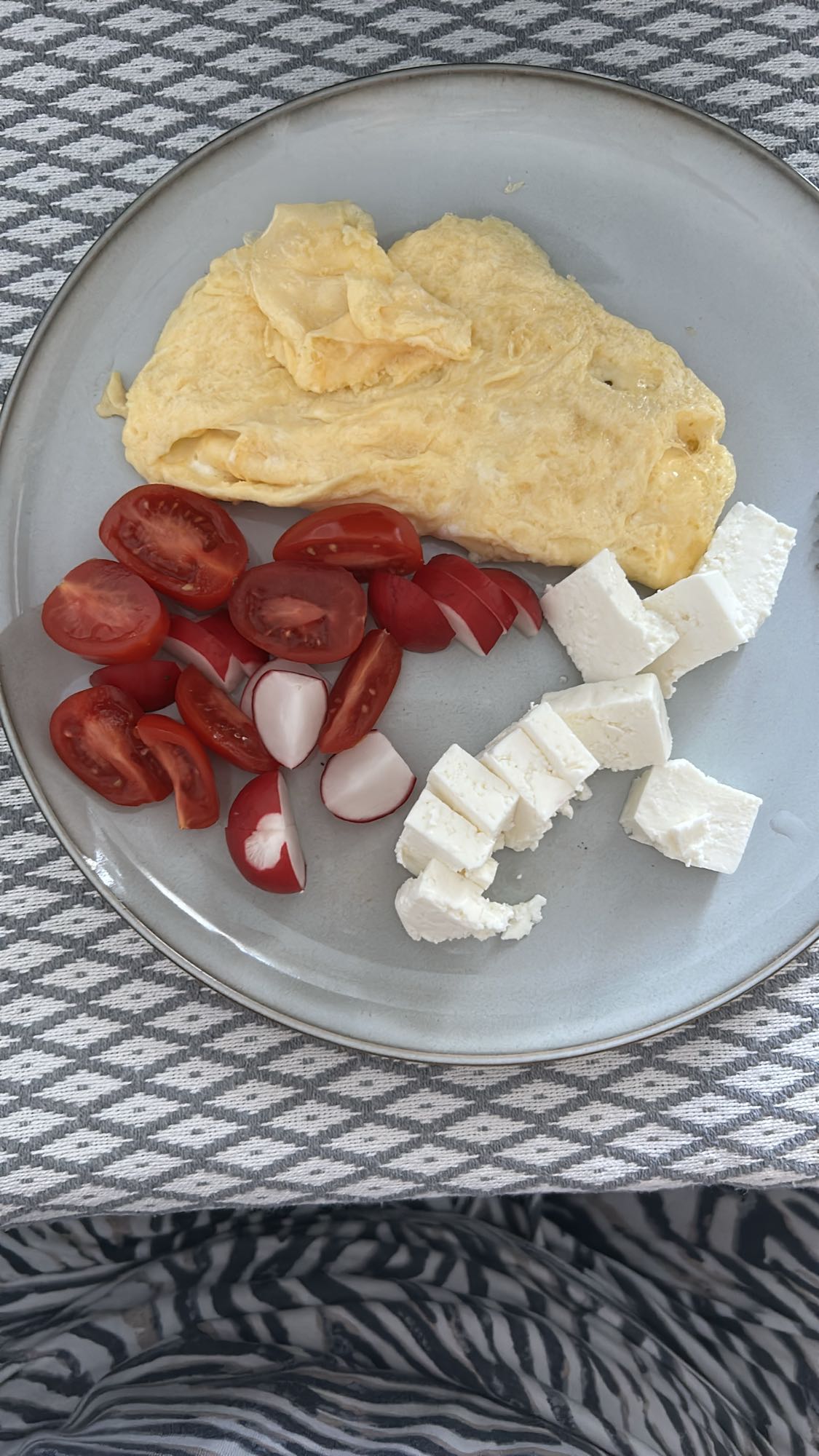 Omletă cu brânză