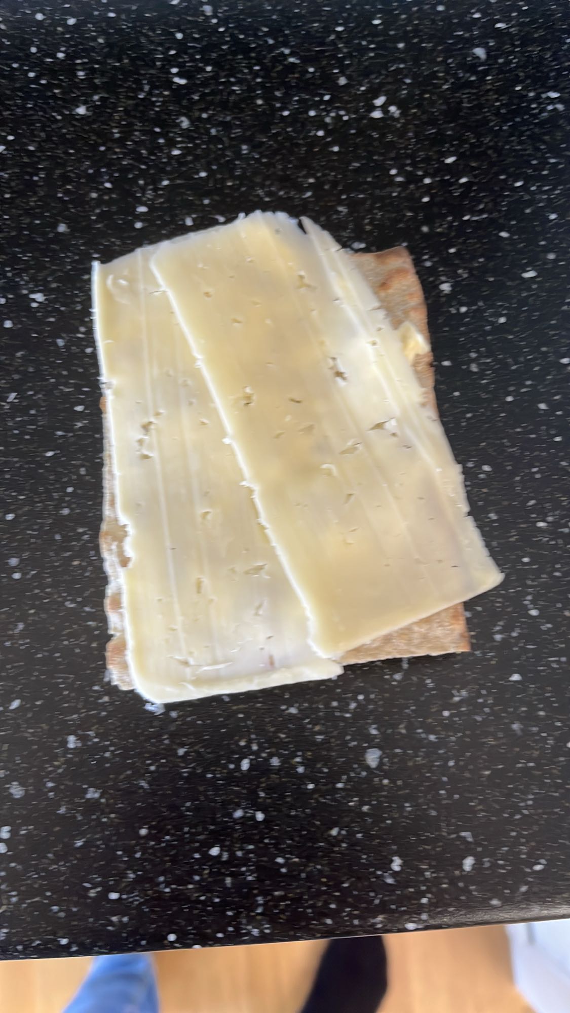 Knäckebröd med ost