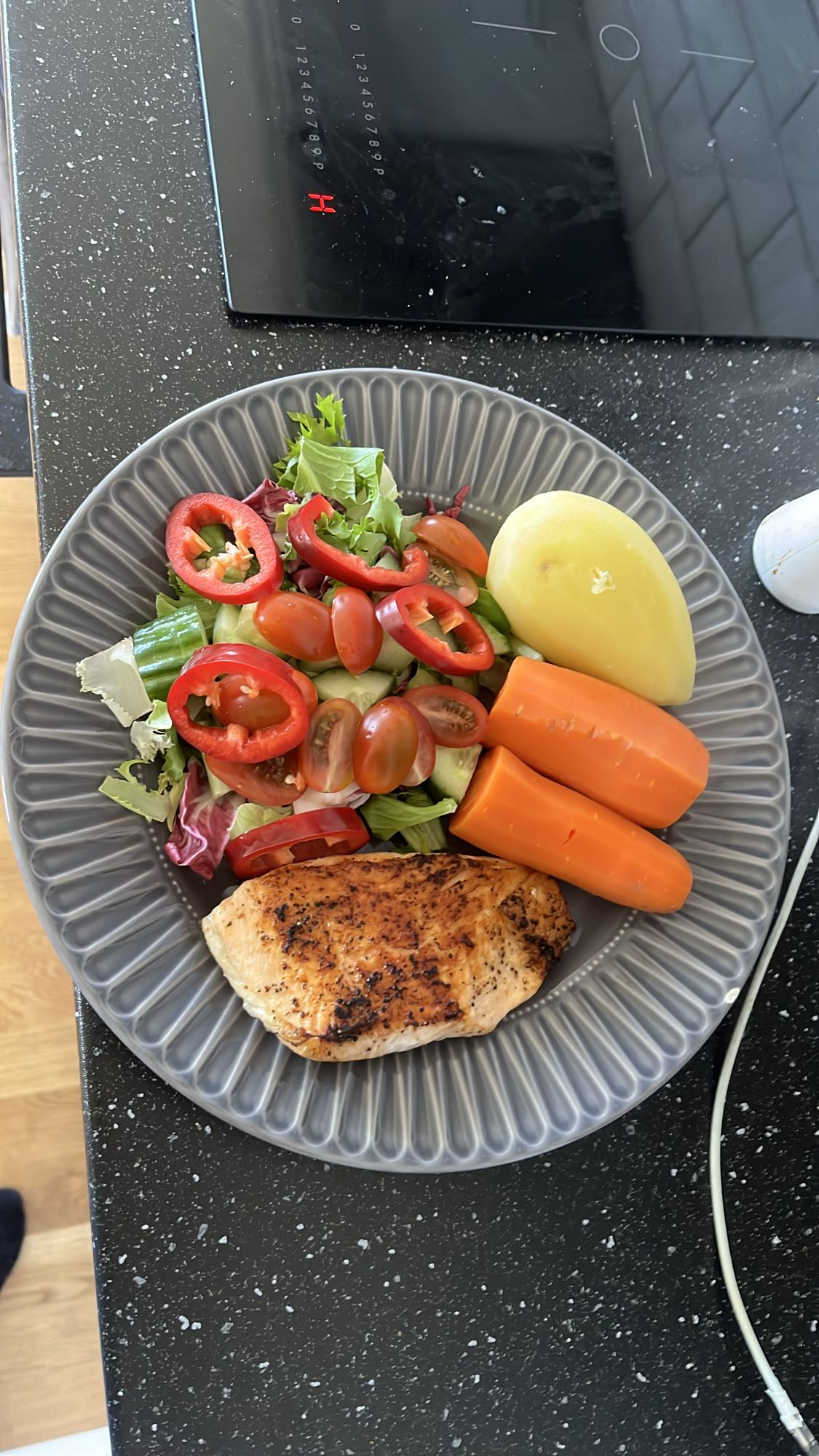 Kyckling med sallad