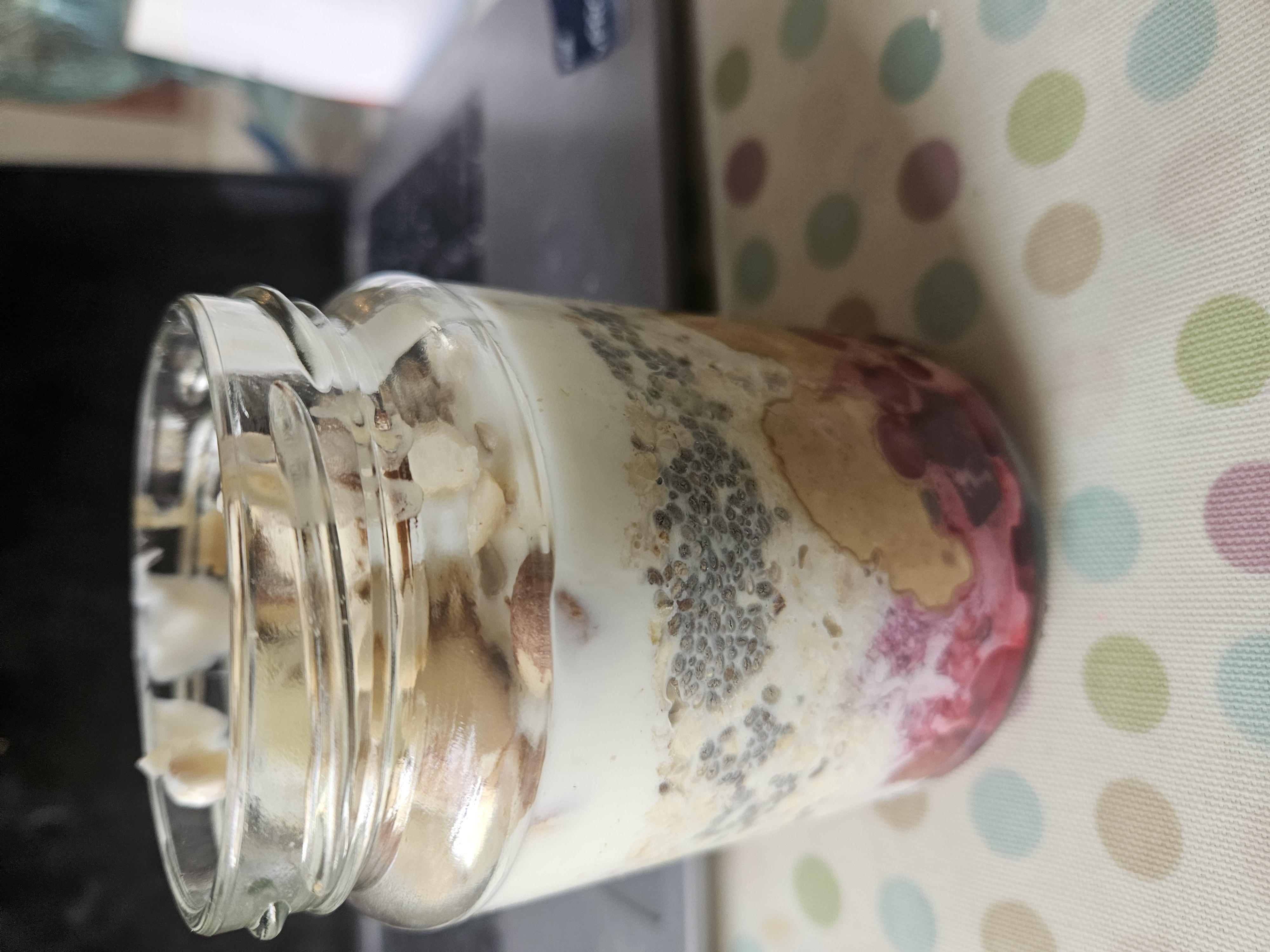 Berry Chia Yogurt Jar with Oats and Semi Skimmed Milk